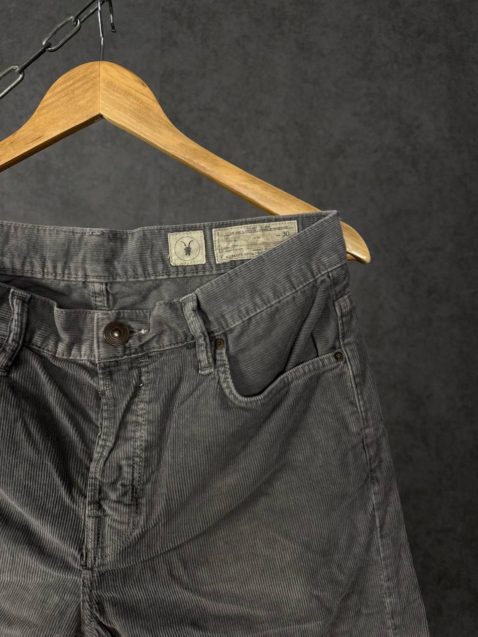 Allsaints Allsaints vintage designer velvet shorts Size US 30 / EU 46 - 2 Thumbnail