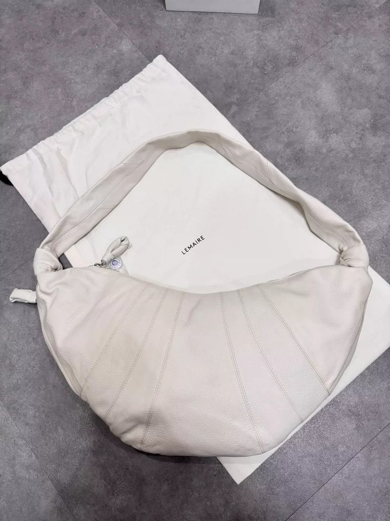 Lemaire Lemaire White Large Leather Horn Bag Size ONE SIZE - 3 Thumbnail
