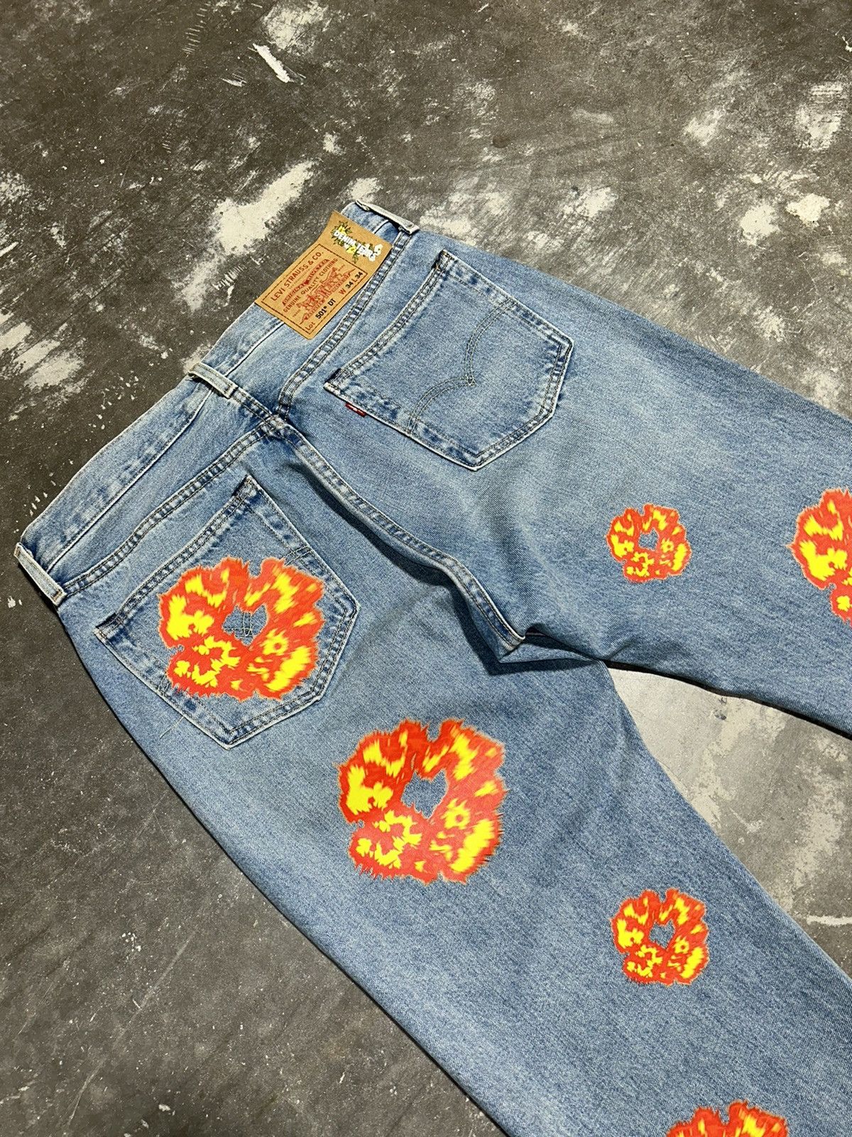 DENIM TEARS Denim Tears x Offset Levi’s 501 Jeans Size US 34 / EU 50 - 6 Thumbnail