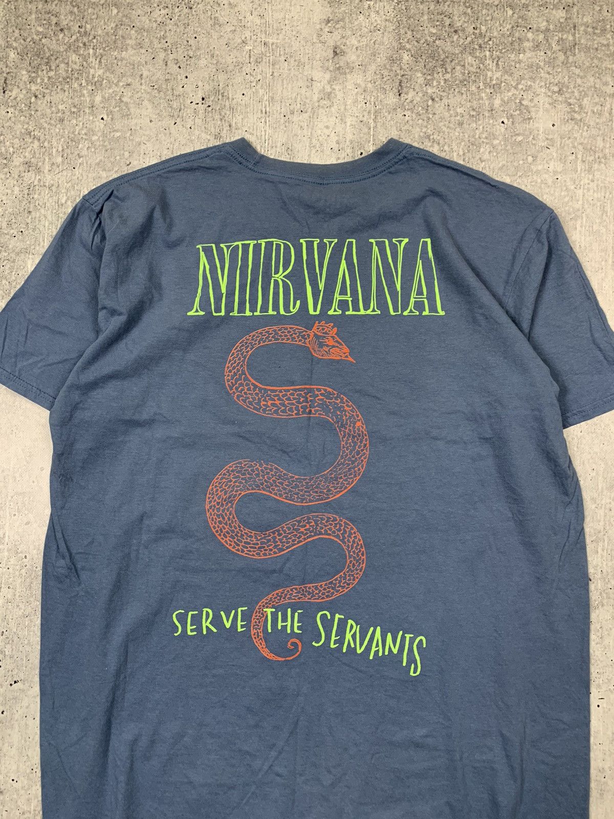 Nirvana: Serve The Servants - Camiseta Blanca - España