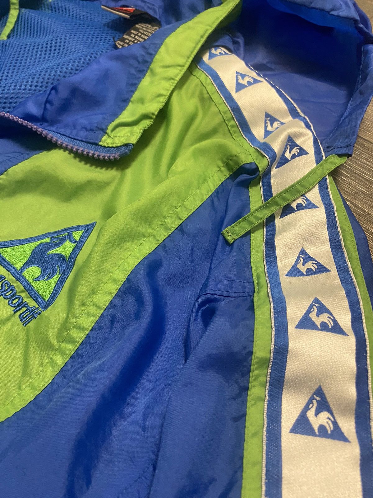 Vintage Vintage (nylon) Laqoc Sportif Windbreaker Size US S / EU 44-46 / 1 - 5 Thumbnail