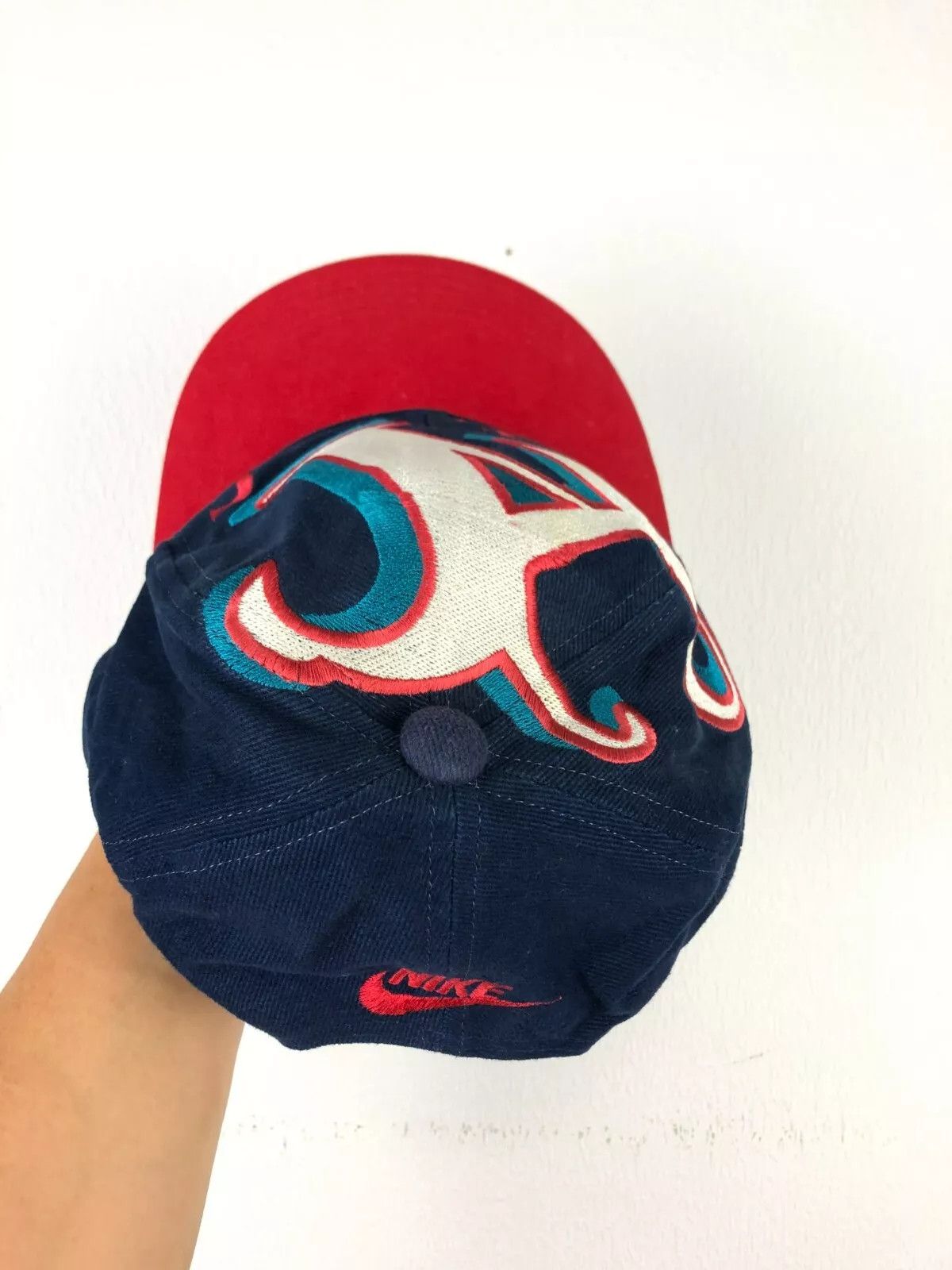 Nike Vintage Nike Arsenal Snapback Hat Football Soccer Cap Size ONE SIZE - 5 Thumbnail