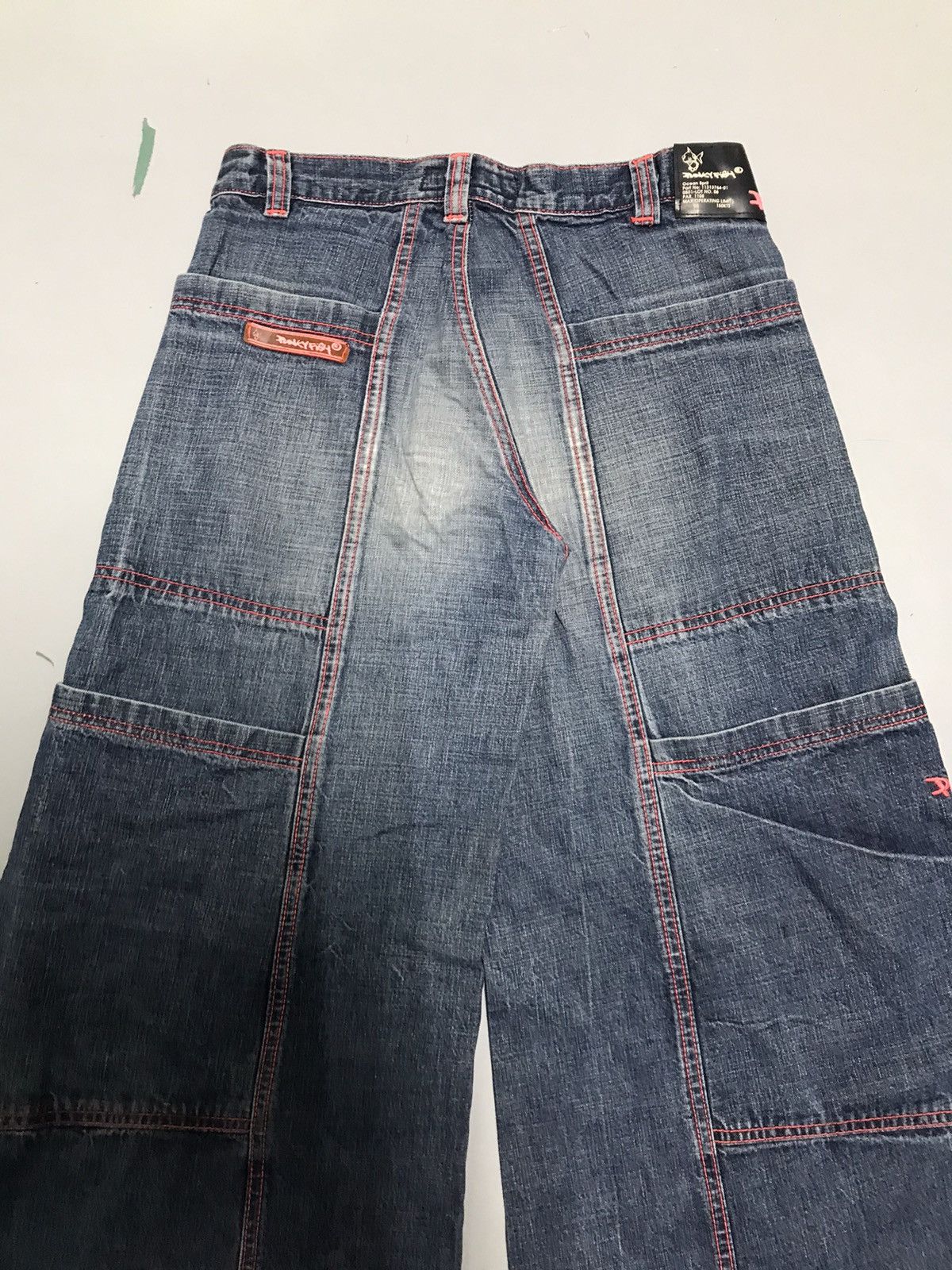 JNCO Vintage pink fish big pockets cargodenim Size 30" / US 8 / IT 44 - 11 Thumbnail