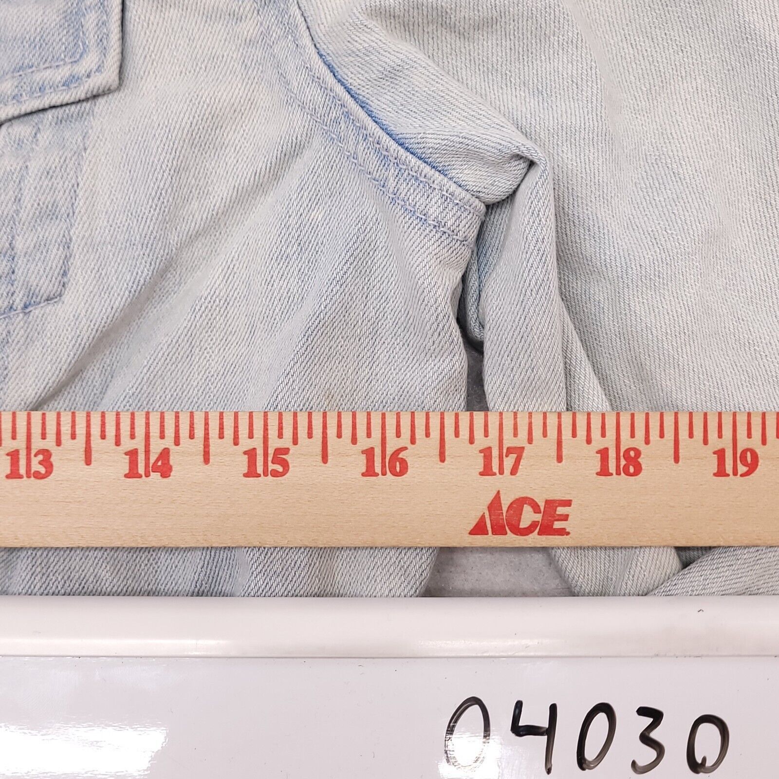 Old Navy Old Navy Button Up Denim Jean Jacket Womens Size S Blue Size S / US 4 / IT 40 - 9 Thumbnail