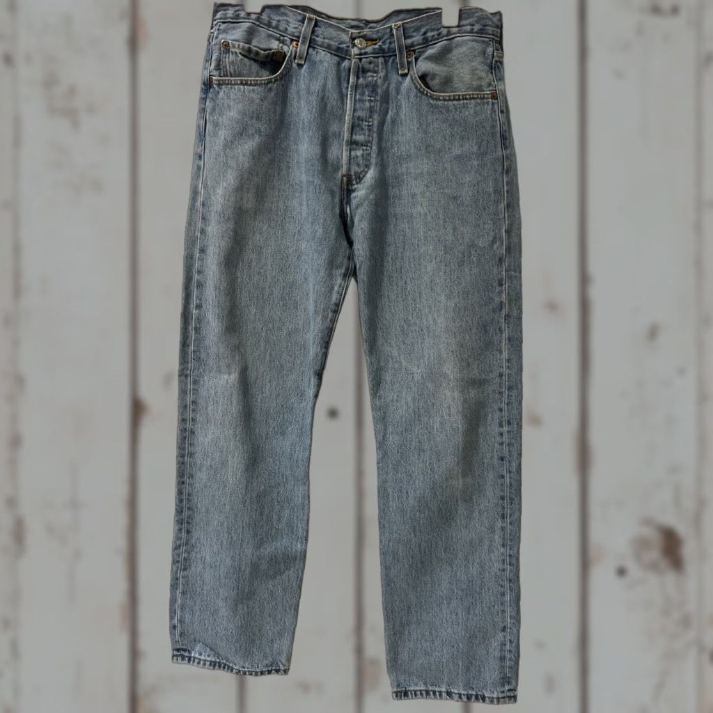 Levi's Levi's 501 Jeans Mens 33x32 Blue Denim Straight Button Fly Medium Wash Regular Size US 33 - 1 Thumbnail