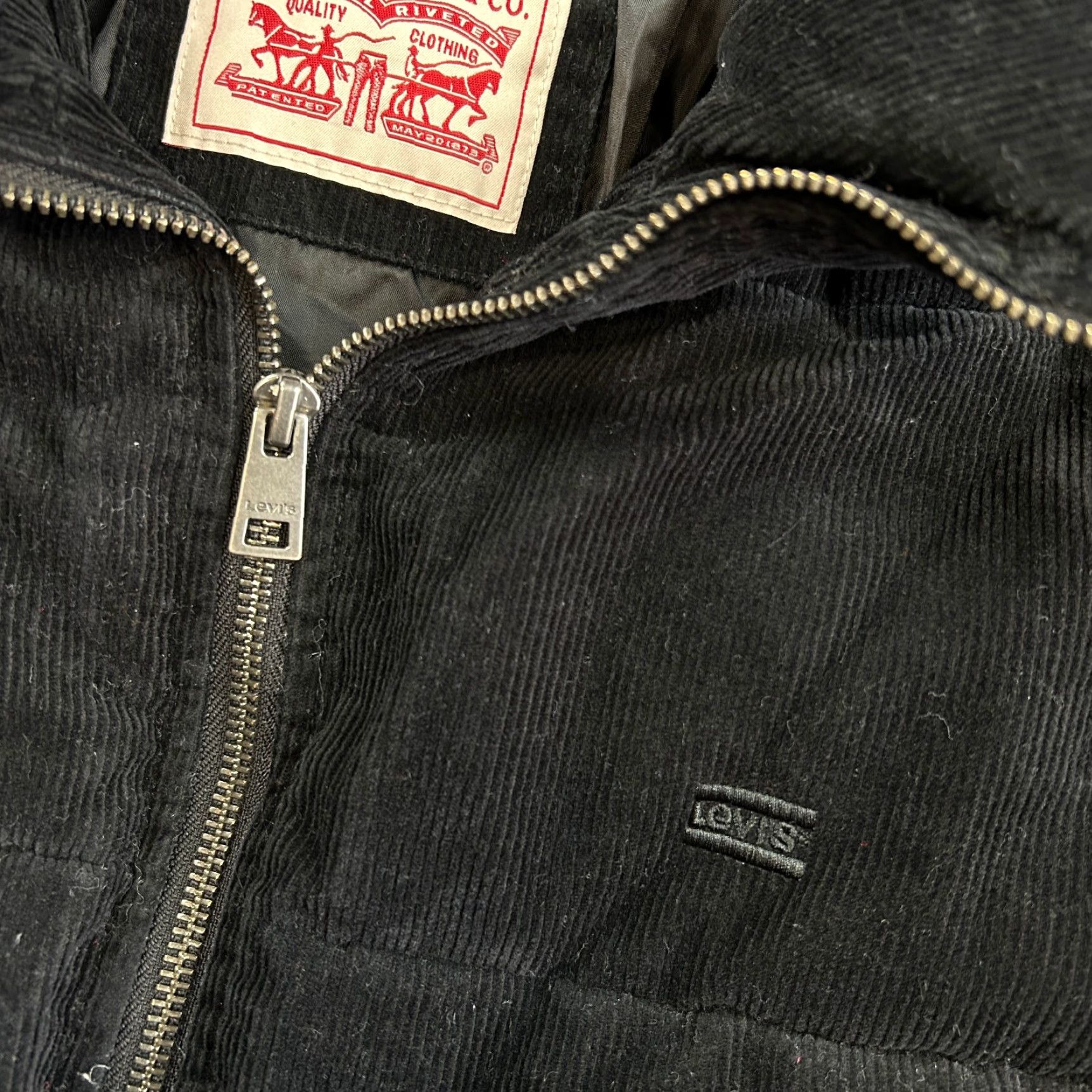 Levi's VINTAGE Levi’s Zoe Jacket Womens Puffer Corduroy Black L Quilted Full Zip Size L / US 10 / IT 46 - 4 Thumbnail