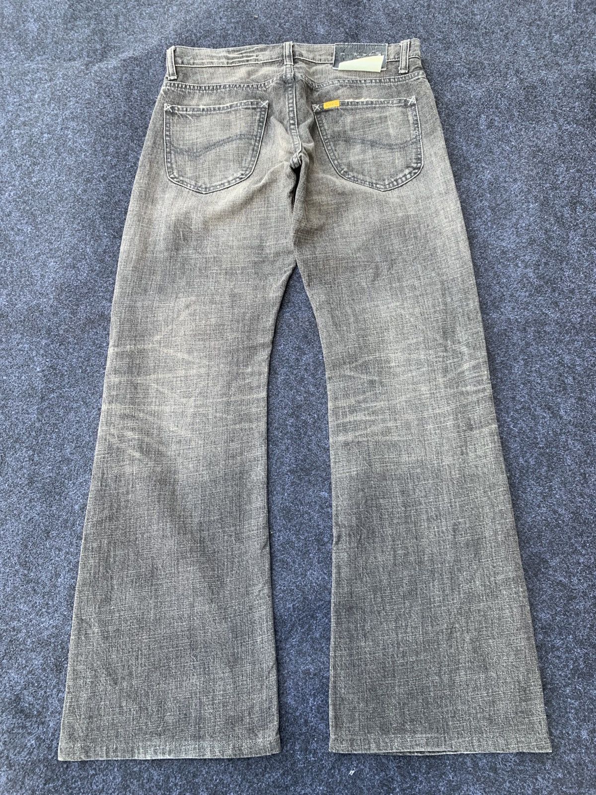 Lee VINTAGE BOOT CUT LEE RIDER. Size US 31 - 2 Thumbnail
