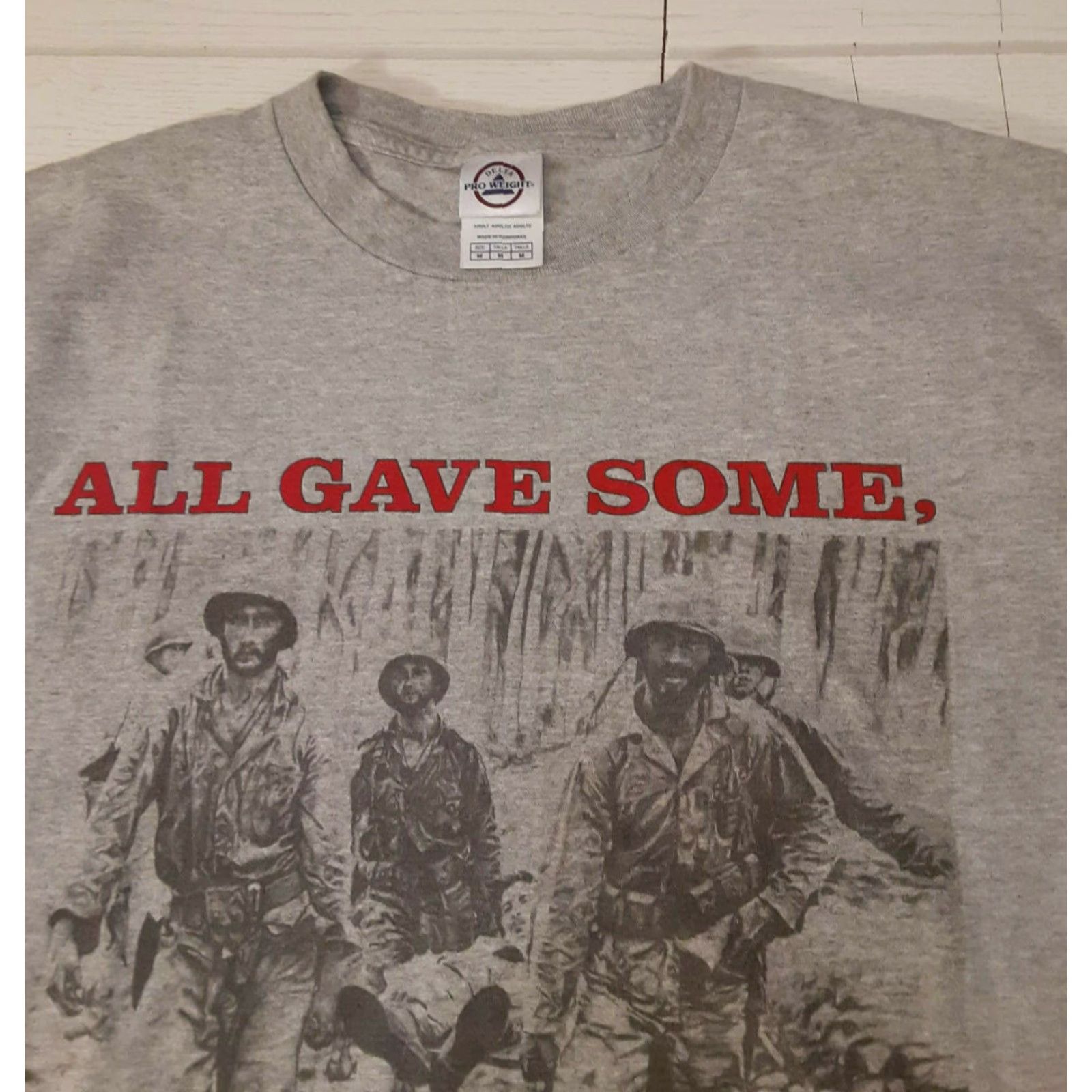 SOMET VINTAGE Viet Nam Memorial t shirt Washington D.C. gray M Men’s Graphic Short Sleeve 26in Size US M / EU 48-50 / 2 - 6 Thumbnail