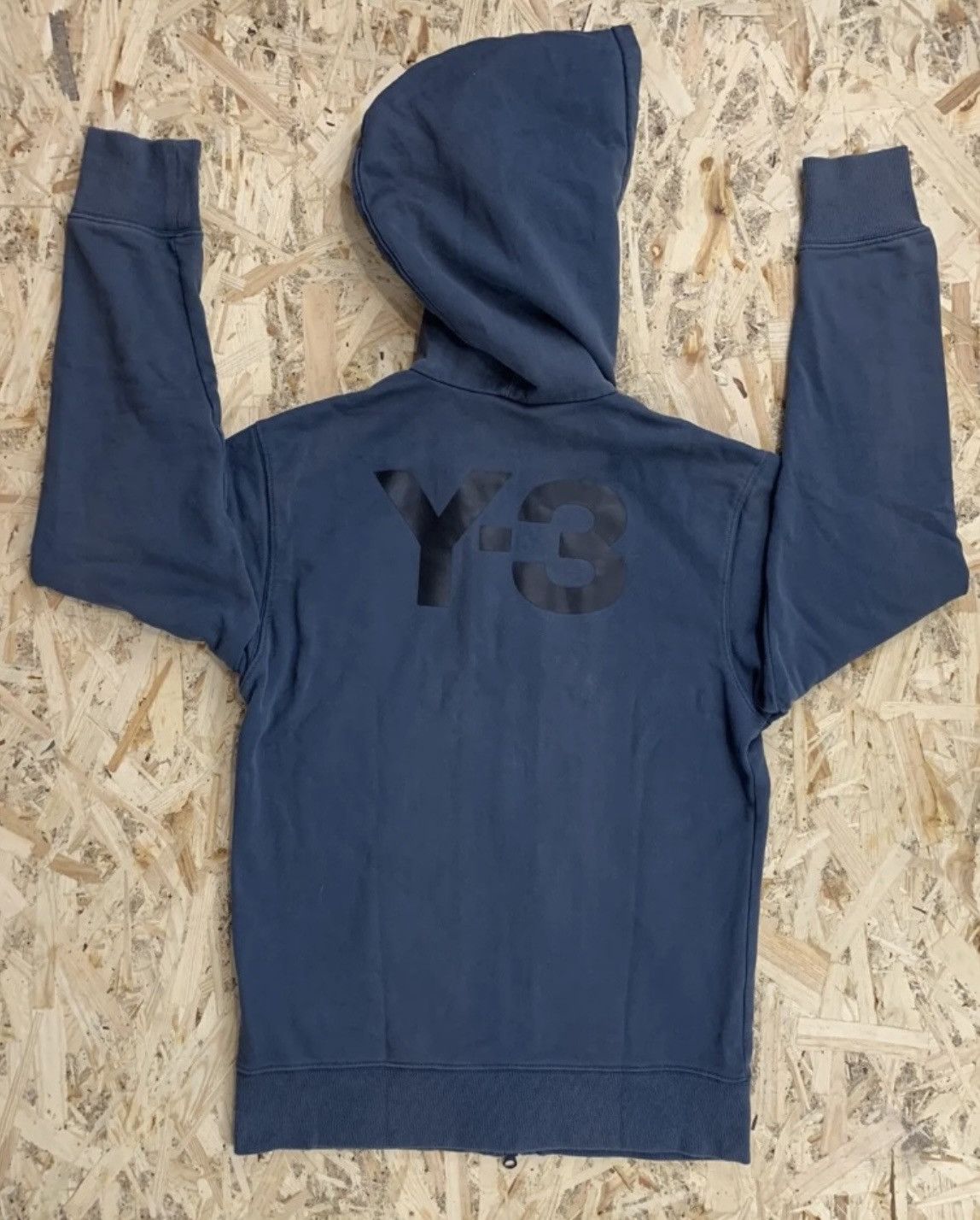 Y-3 hoodie size M gray vintage