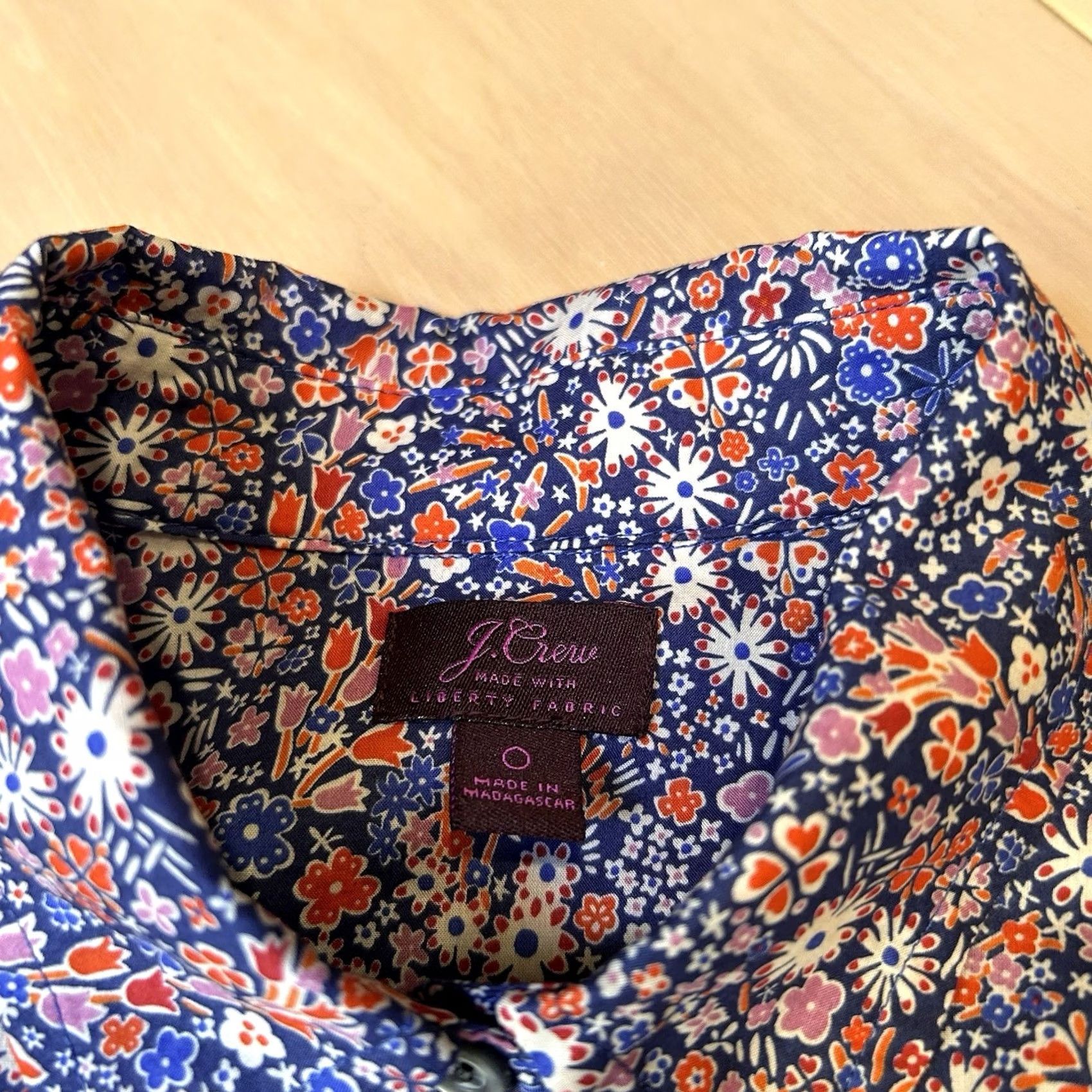 J.Crew J.CREW Floral Button Up Blouse Long Sleeve Women’s 0 Multicolor Cotton Blend Regular Fit Button Up Collared NN Size XS / US 0-2 / IT 36-38 - 4 Thumbnail