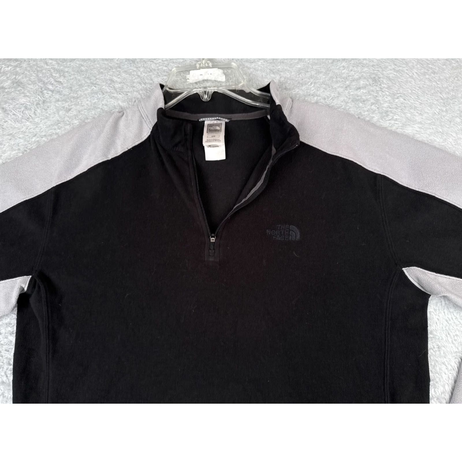 The North Face The North Face Sweater Men Medium Black 1/4 Zip Pocket Mock Neck TKA 100 Poly Size US M / EU 48-50 / 2 - 4 Thumbnail