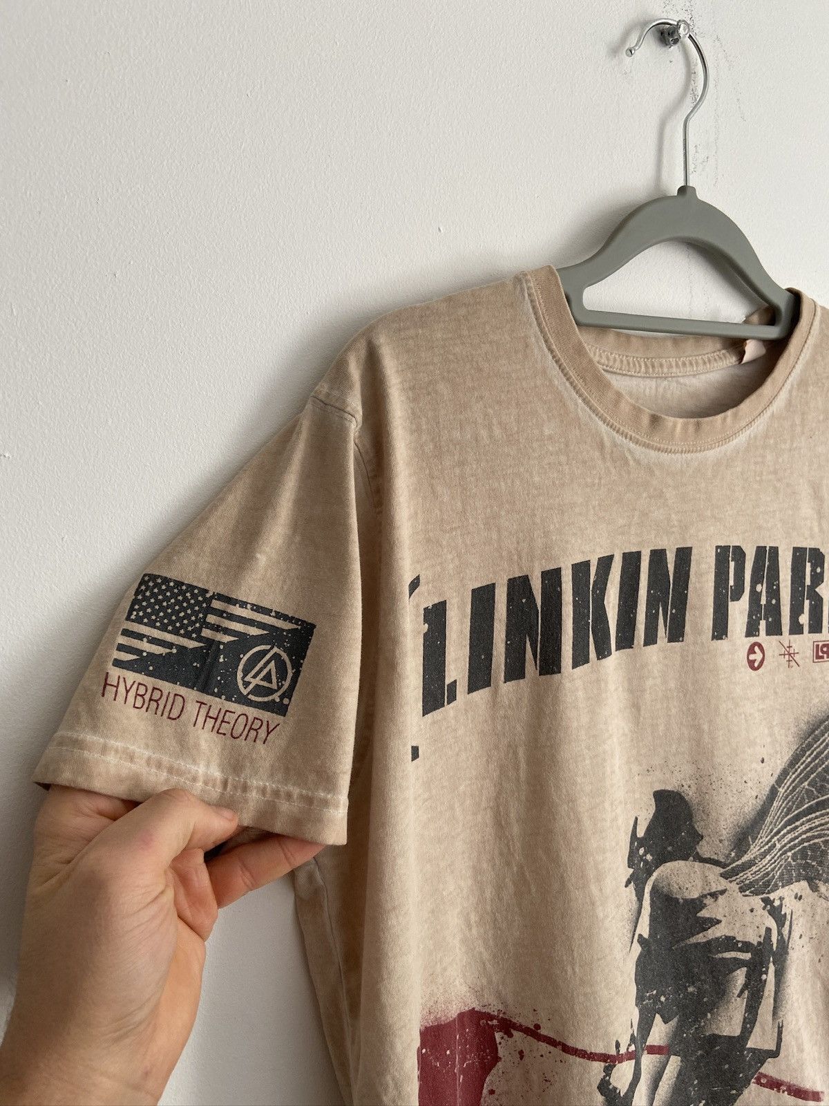 Band Tees Linkin Park Hybrid Theory oap vintage 2020 licence Band Tee Size US S / EU 44-46 / 1 - 3 Thumbnail