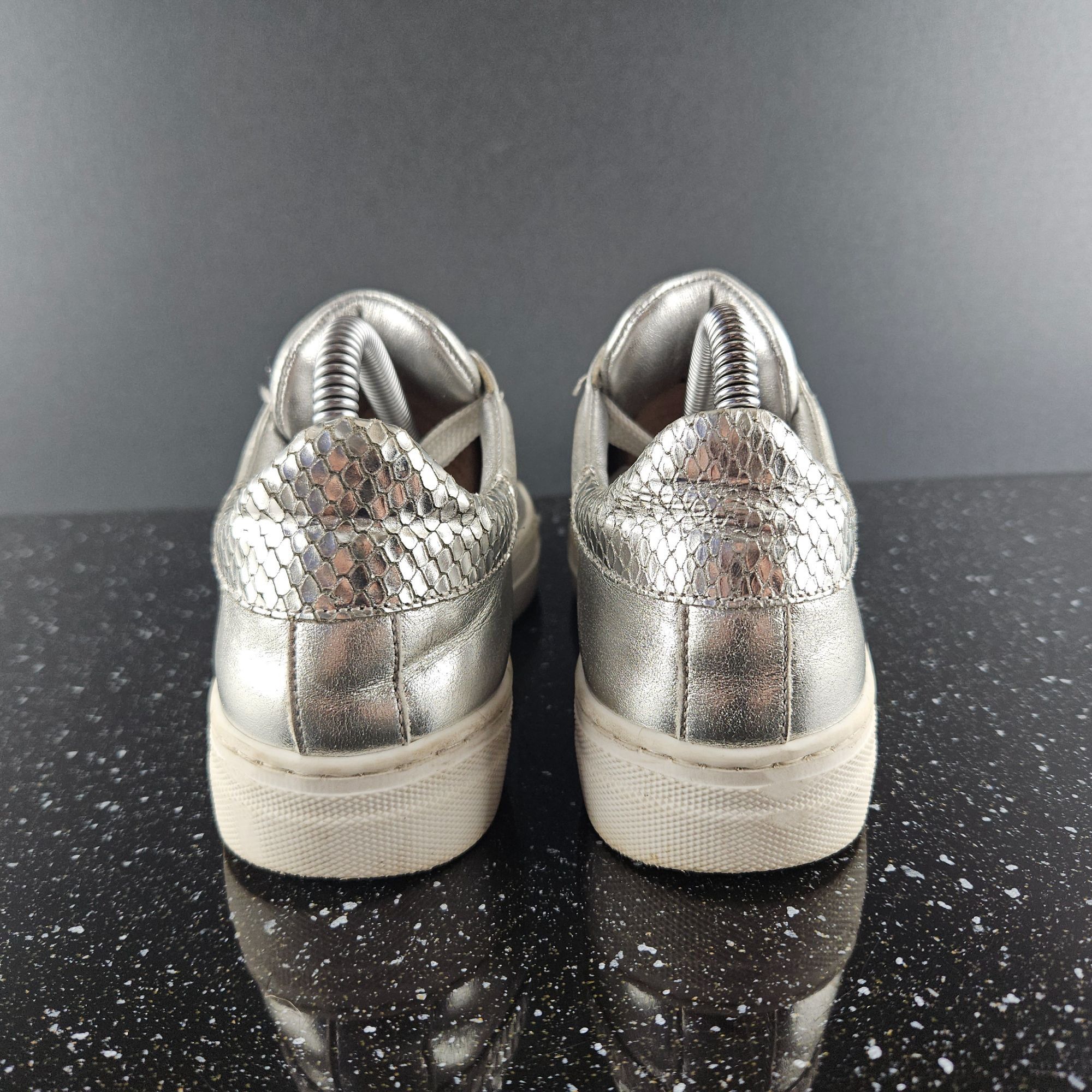 Moschino Moschino Teen Metallic Chrome Leather Sneakers (Y0112) Size US 6 / IT 36 - 6 Thumbnail