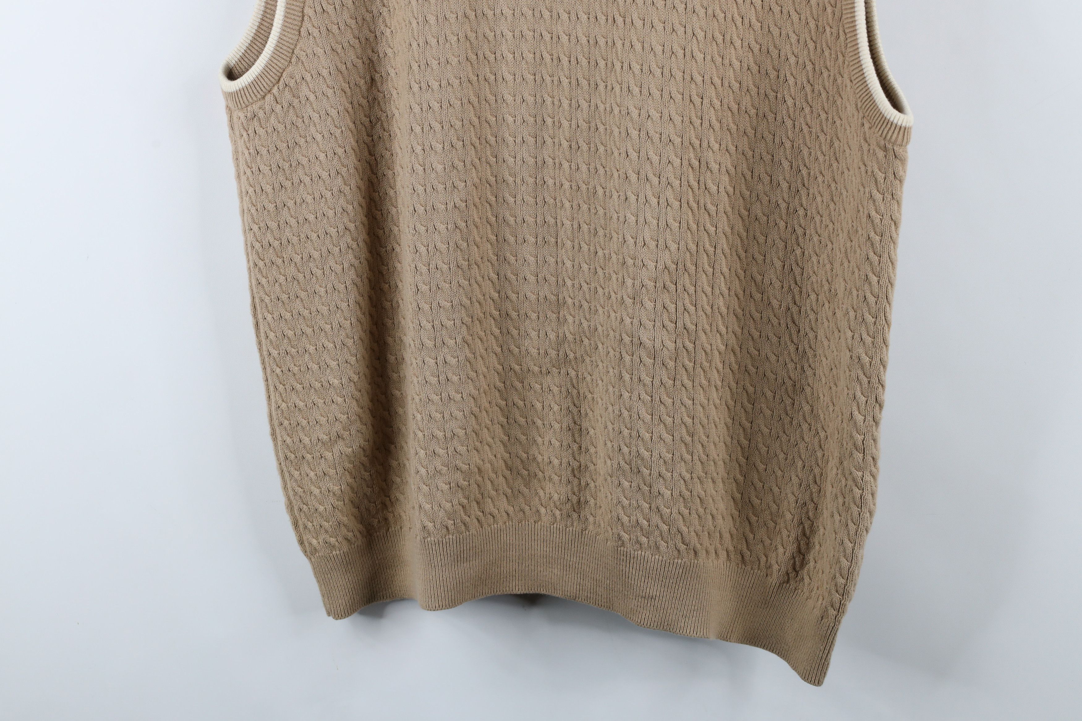 Vintage Vintage 90s Streetwear Cable Knit V-Neck Sweater Vest Beige Size US XL / EU 56 / 4 - 10 Thumbnail