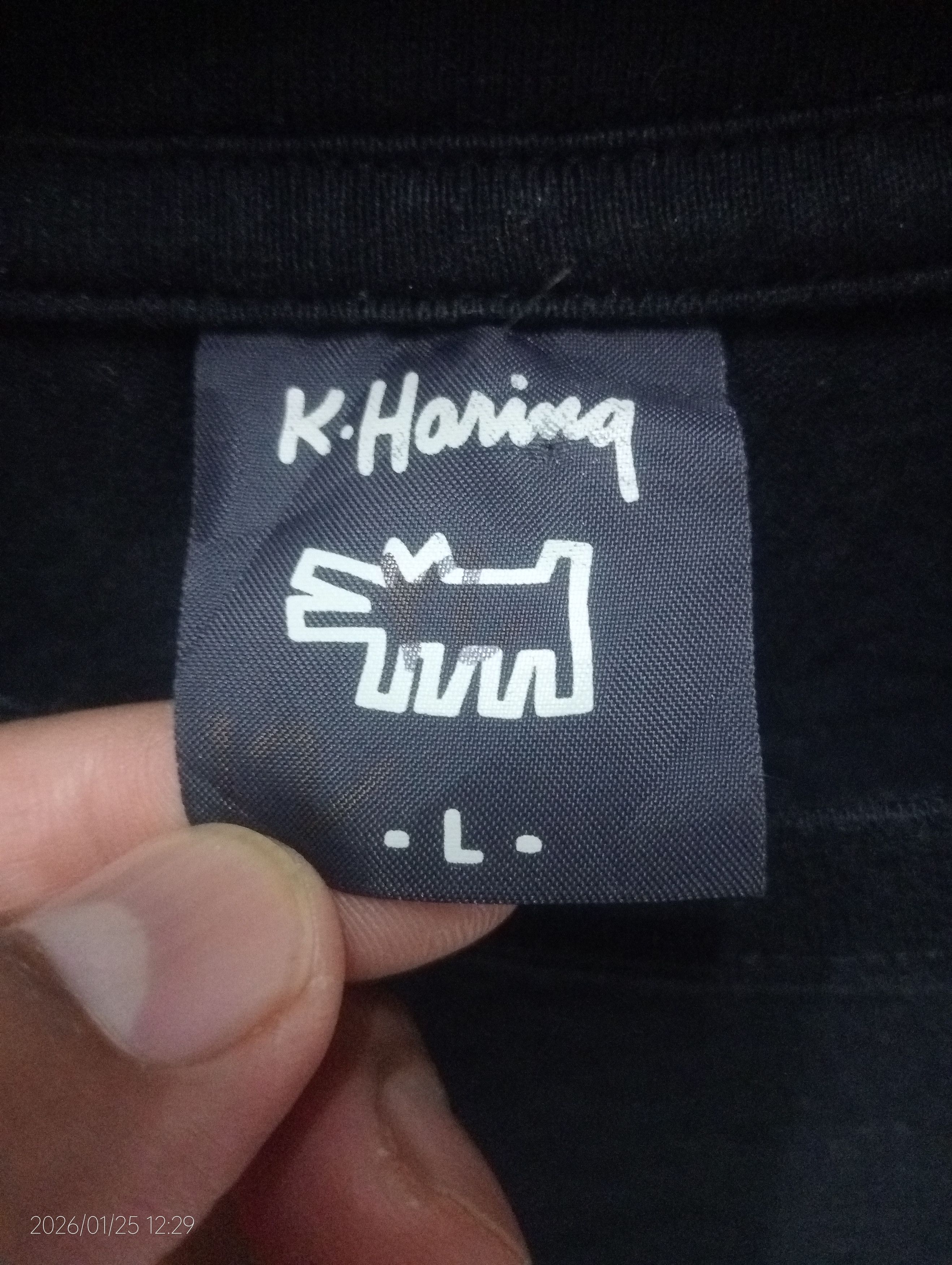 Keith Haring Vintage Keith Haring X Uniqlo Long Sleeve Tshirt Size US L / EU 52-54 / 3 - 11 Thumbnail