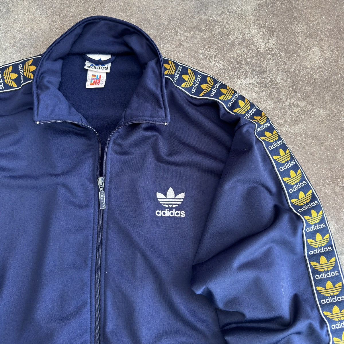Adidas 90s Adidas Vintage Retro Zip Track Jacket Size US L / EU 52-54 / 3 - 6 Thumbnail