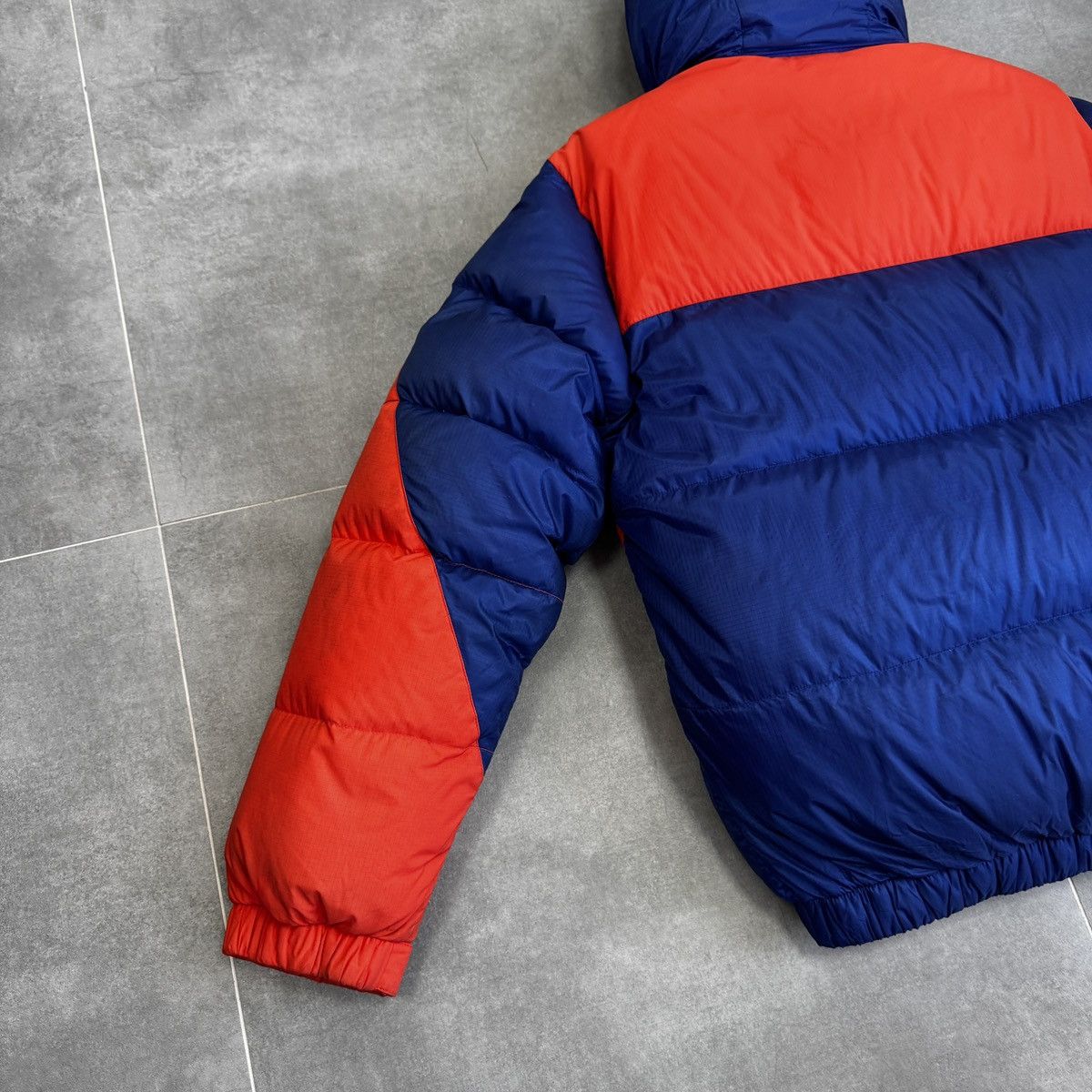 BLACKYAK Black Yak Men Extreme Peak Down Blue Jacket Size 100/M/L Size US M / EU 48-50 / 2 - 21 Thumbnail
