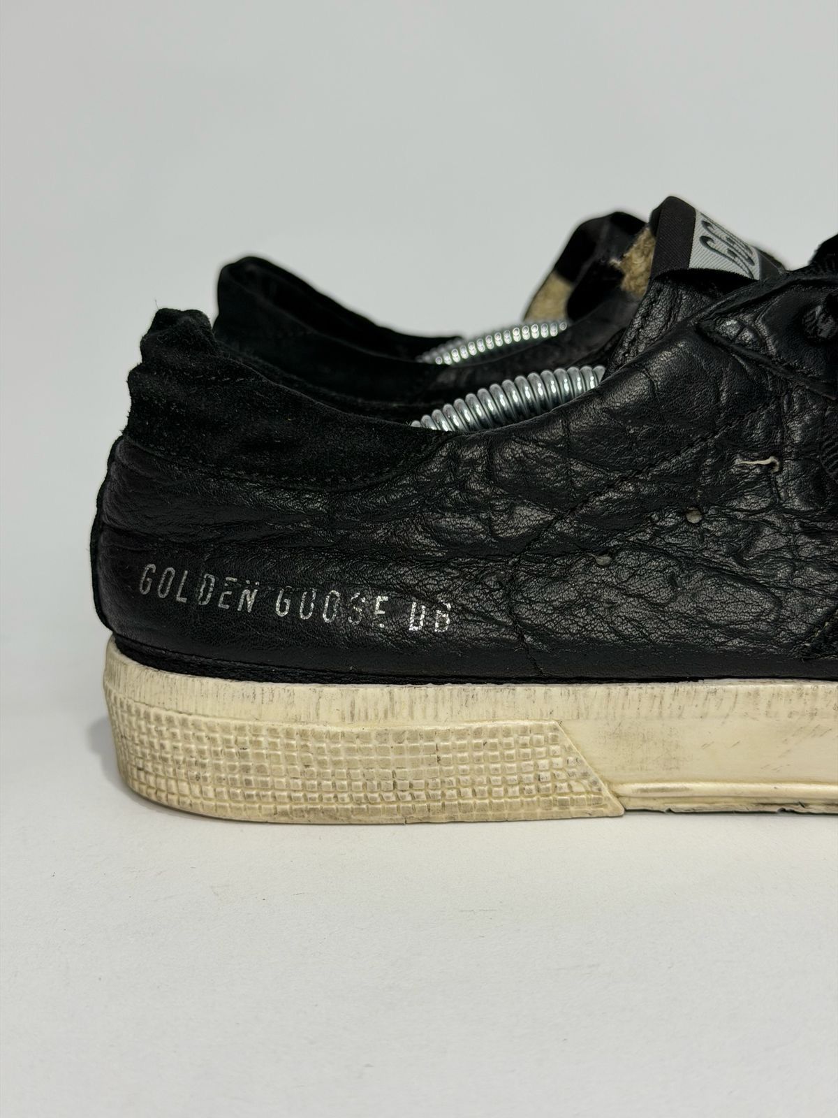 Golden Goose GOLDEN GOOSE BLACK LEATHER SNEAKERS EU 40 Size US 10 / IT 40 - 5 Thumbnail
