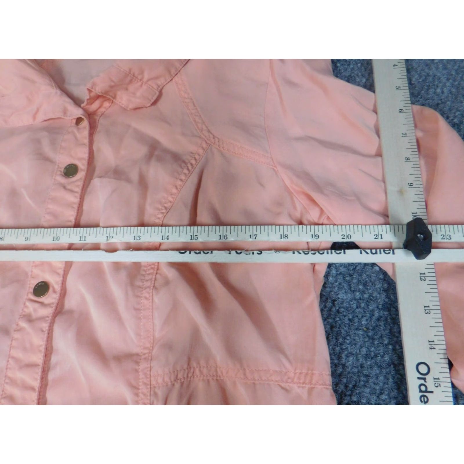 Vintage Chicos Blouse Shirt Womens 1 Pink Collared Button Up Long Sleeve Lyocell Casual Regular Basic Cristal Zoo Animals Stretch Size XS / US 0-2 / IT 36-38 - 4 Thumbnail