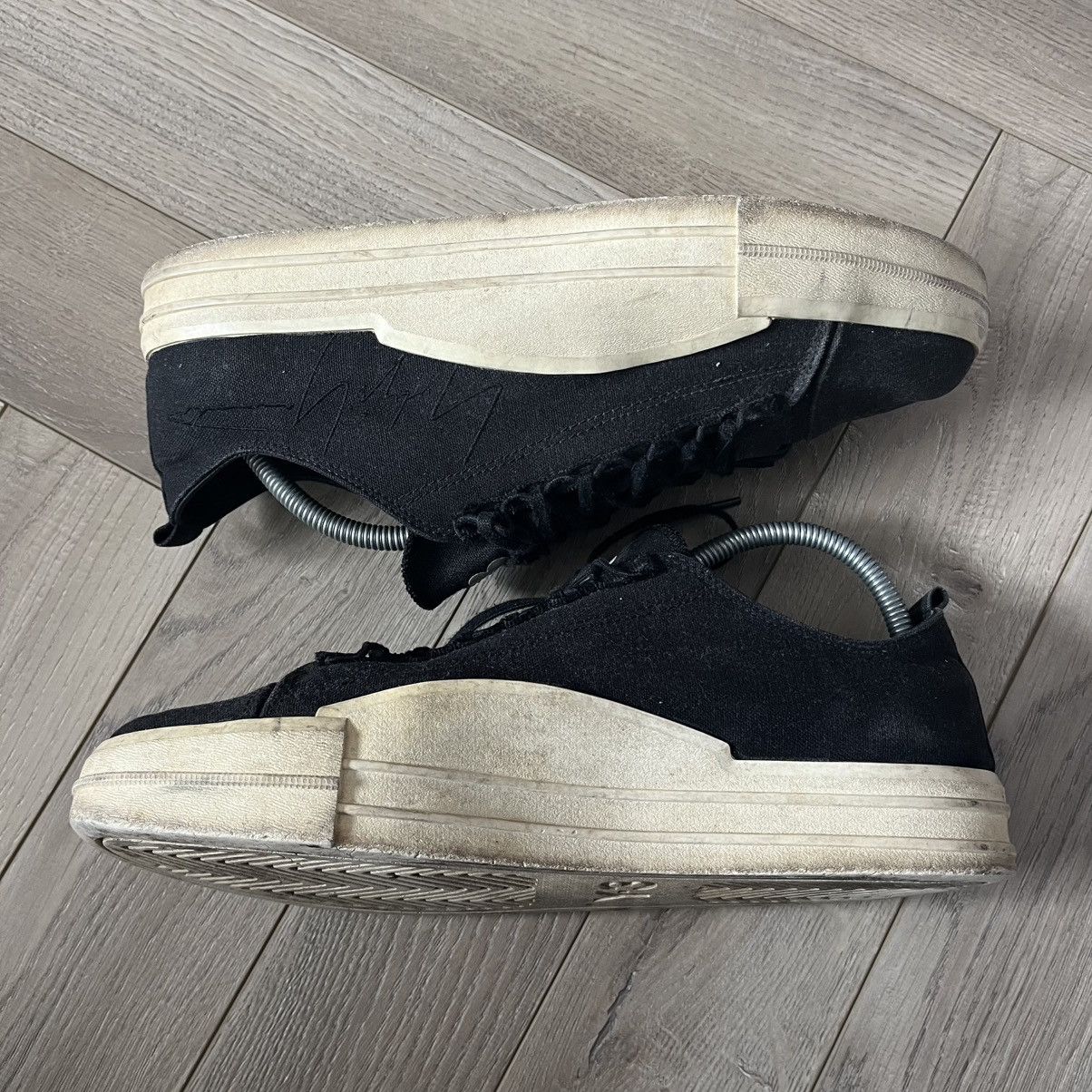 Y-3 Adidas Y-3 Yohji Yamamoto Yuben Low Sneakers Size US 11 / EU 44 - 3 Thumbnail