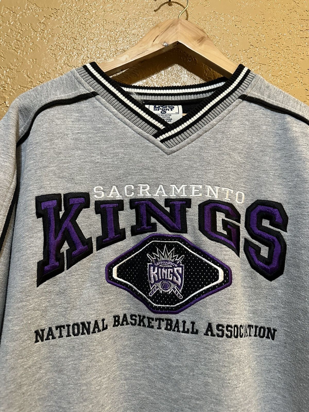 Lee × NBA × Vintage VINTAGE Sacramento Kings NBA Sweatshirt
