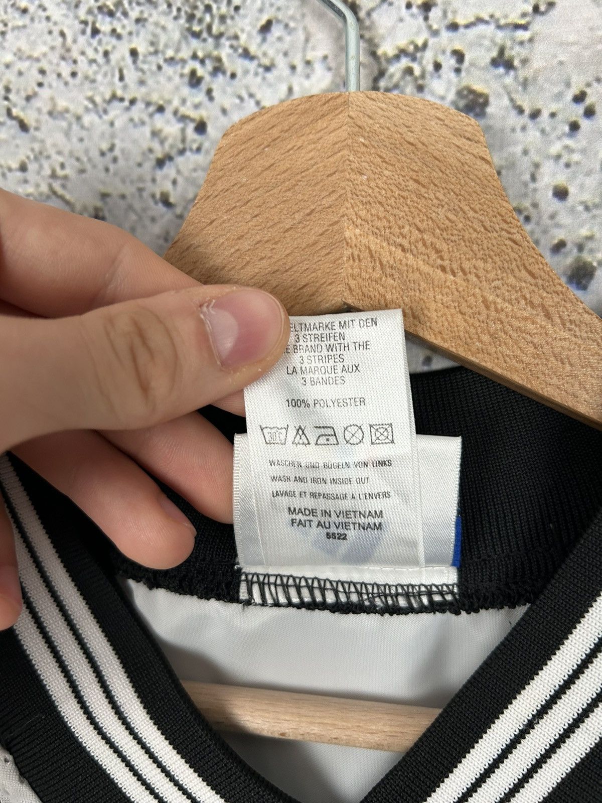 Adidas Vintage Adidas 90s Sportswear Jersey Hype Rare Size US M / EU 48-50 / 2 - 7 Thumbnail