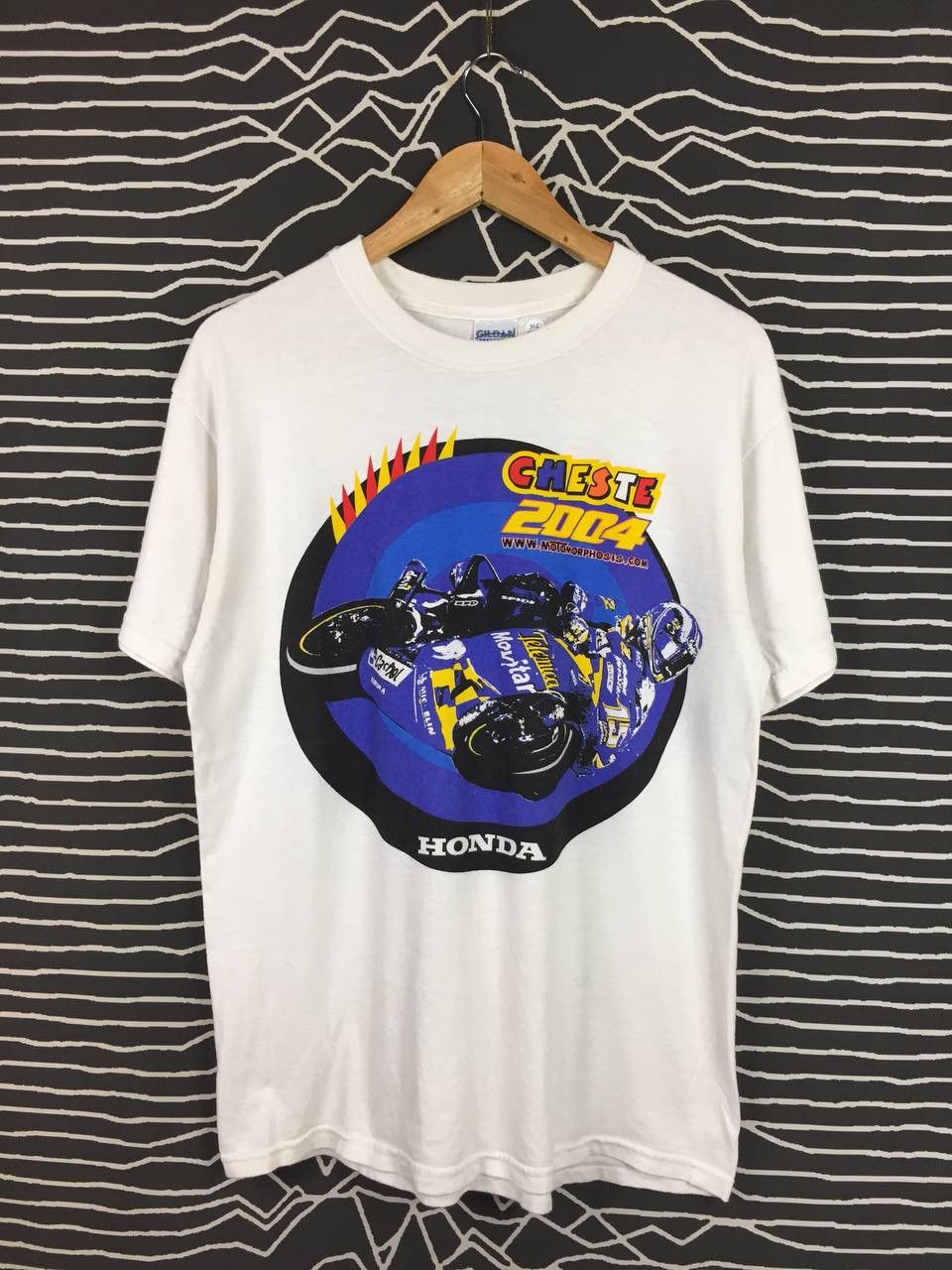 Honda × Vintage Vtg 2004 Cheste Valencia Motorcycle Grand Prix Tee Size US M / EU 48-50 / 2 - 2 Thumbnail