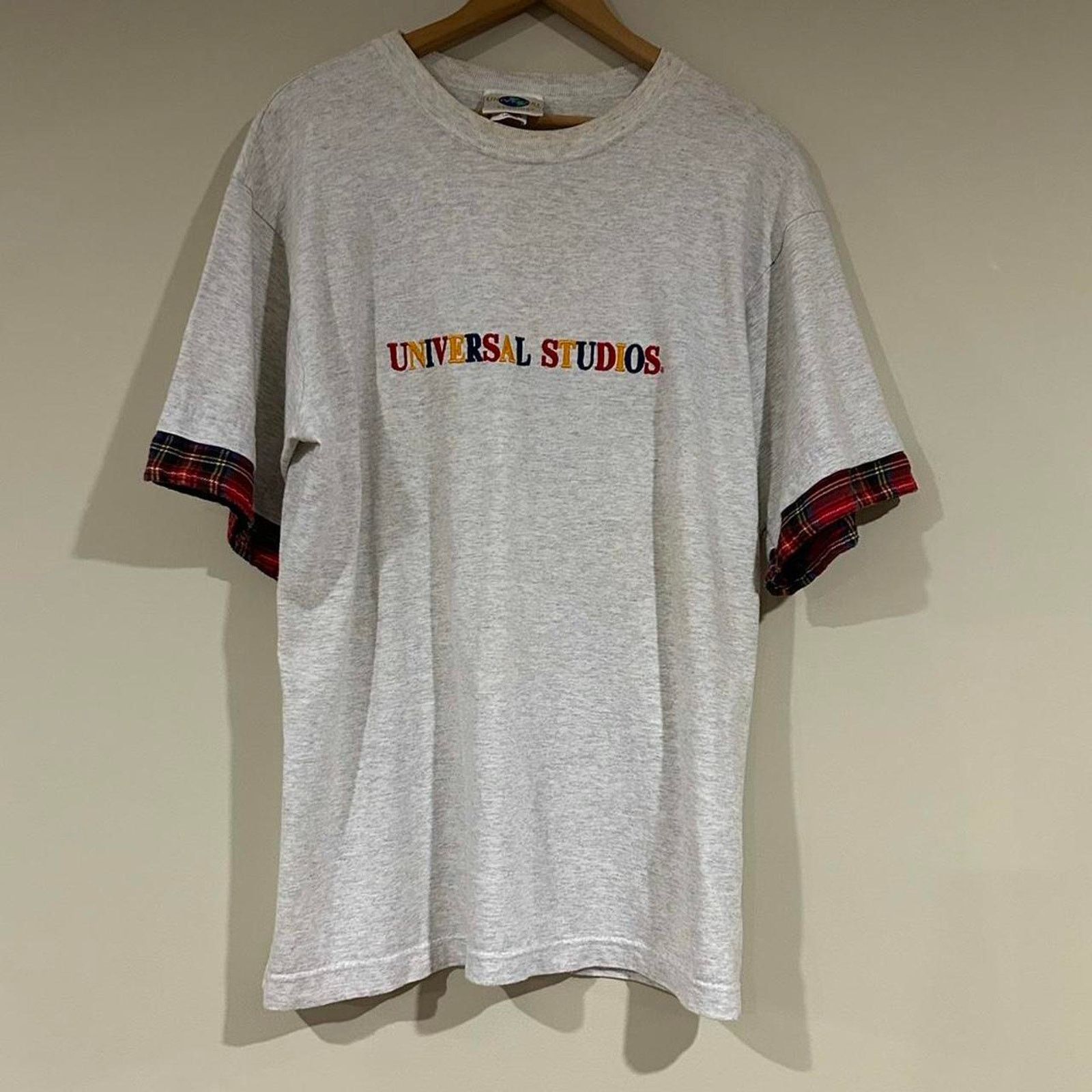 Universal Studios Vintage Universal Studios Tee Shirt Size US L / EU 52-54 / 3 - 1 Thumbnail