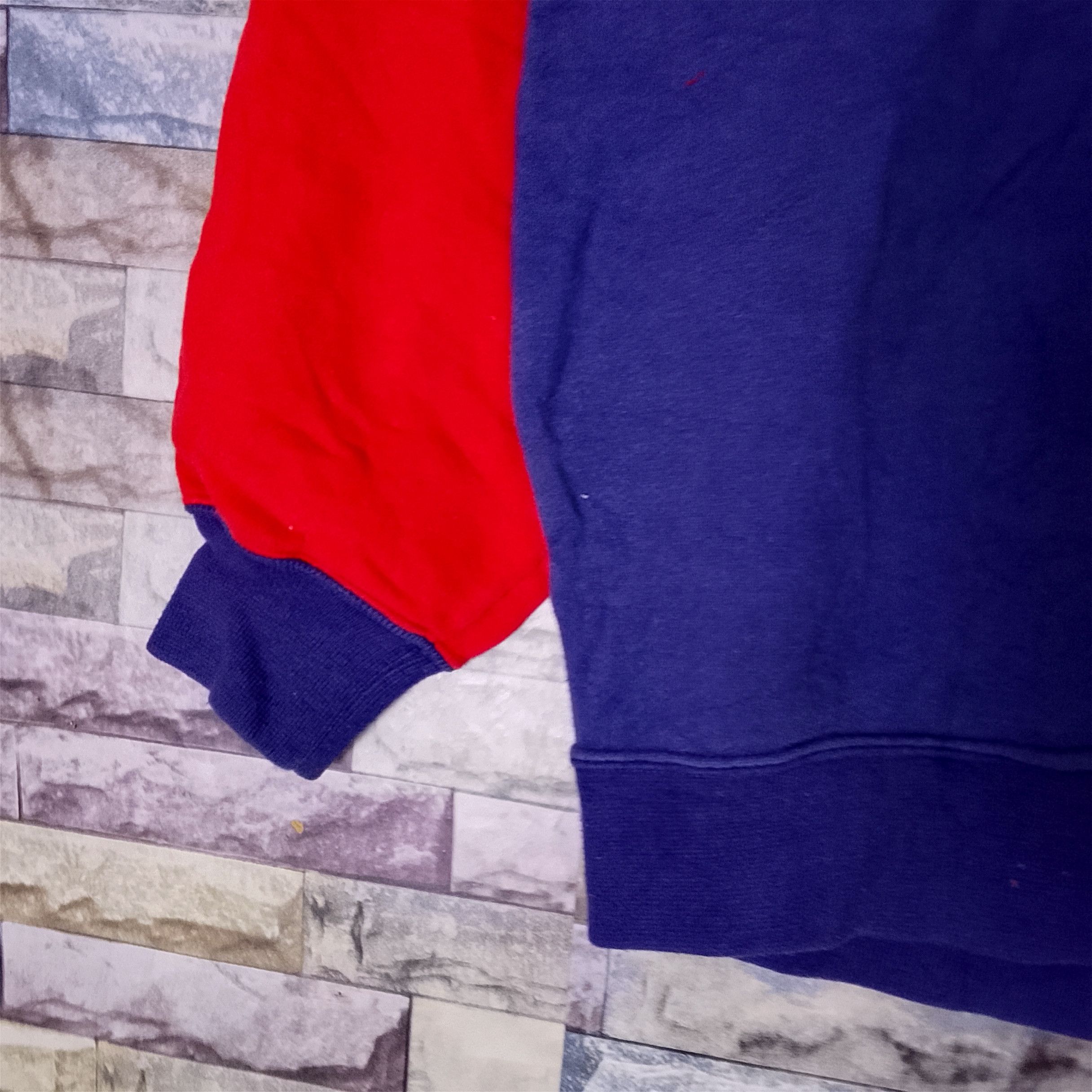 Vintage Vintage NCAA Sweatshirt Sports Be In It Size US M / EU 48-50 / 2 - 8 Thumbnail