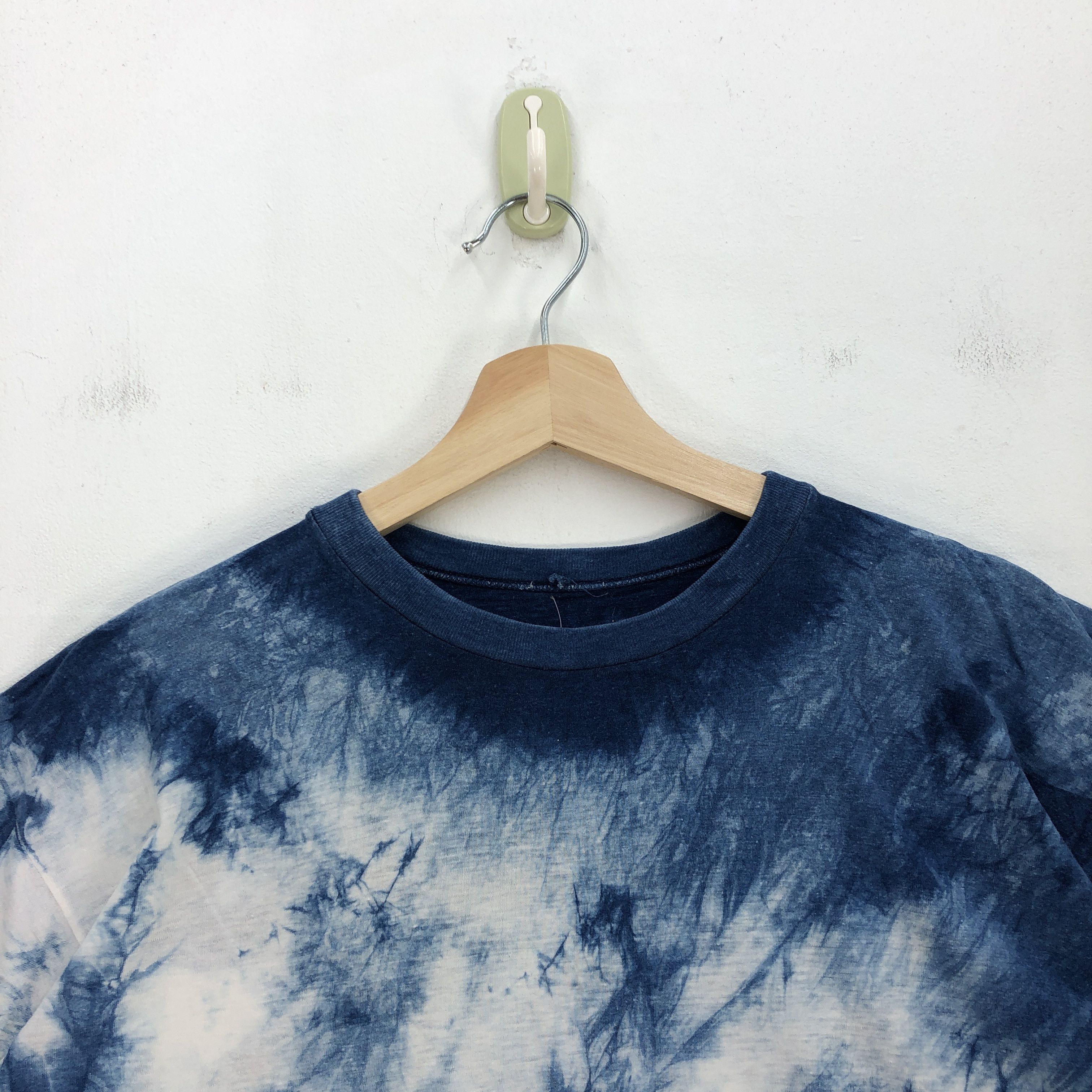 Japanese Brand Vintage 90s Pop Arts T Shirt Japanese Tie Die Bleach Tees Size US M / EU 48-50 / 2 - 3 Thumbnail