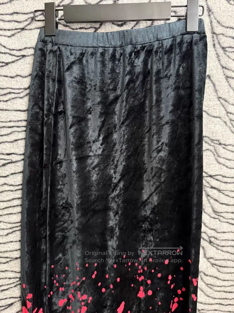 Comme des Garcons Comme des Garcons size F Velvet Bloodstained Long Skirt Size 25" / US 0 / IT 36 - 5 Thumbnail