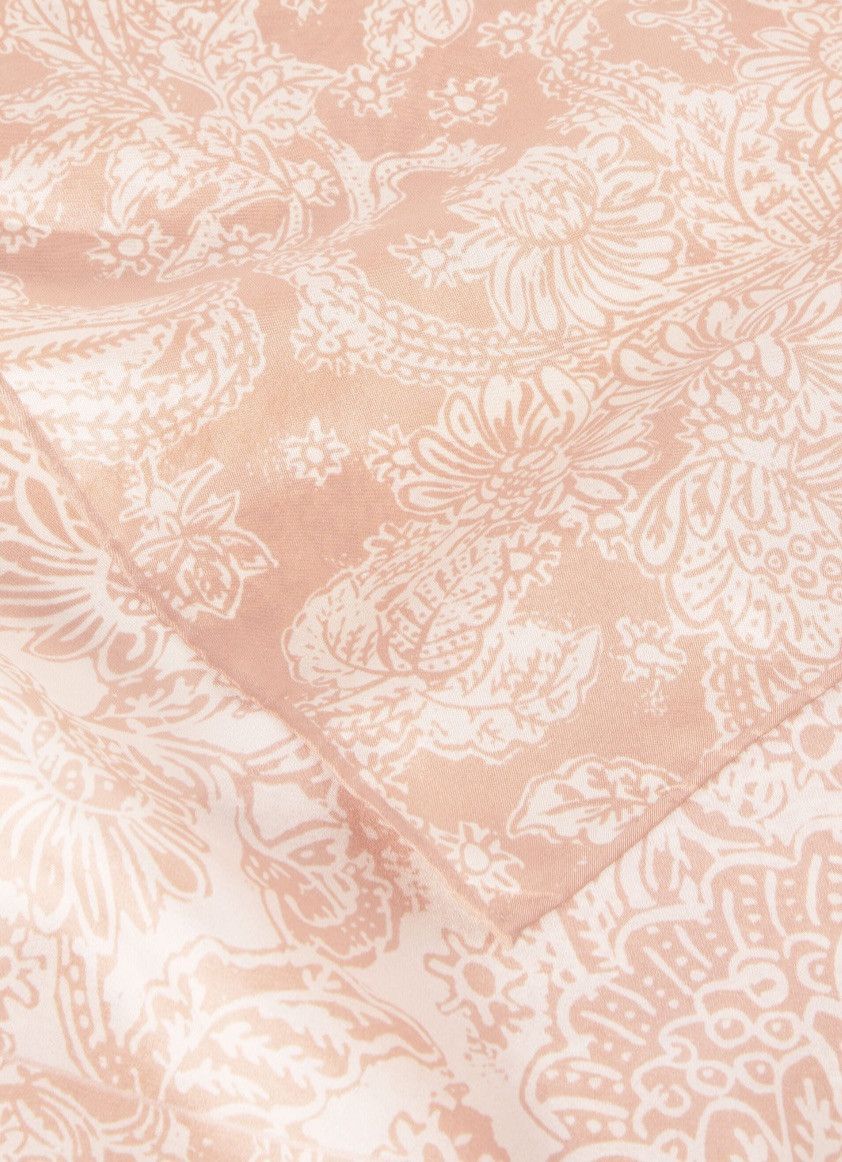 Loro Piana o1srvl11e0325 FAO0387 Size: OS / Scarf in Peach & White Size ONE SIZE - 2 Thumbnail