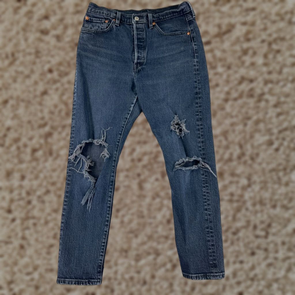 Levi's Levi's 501 Jeans Levi's Premium Denim Jeans Blue 29x28 501 Skinny Button Fly Regular Women Jeans Vintage No Size 29" - 1 Thumbnail