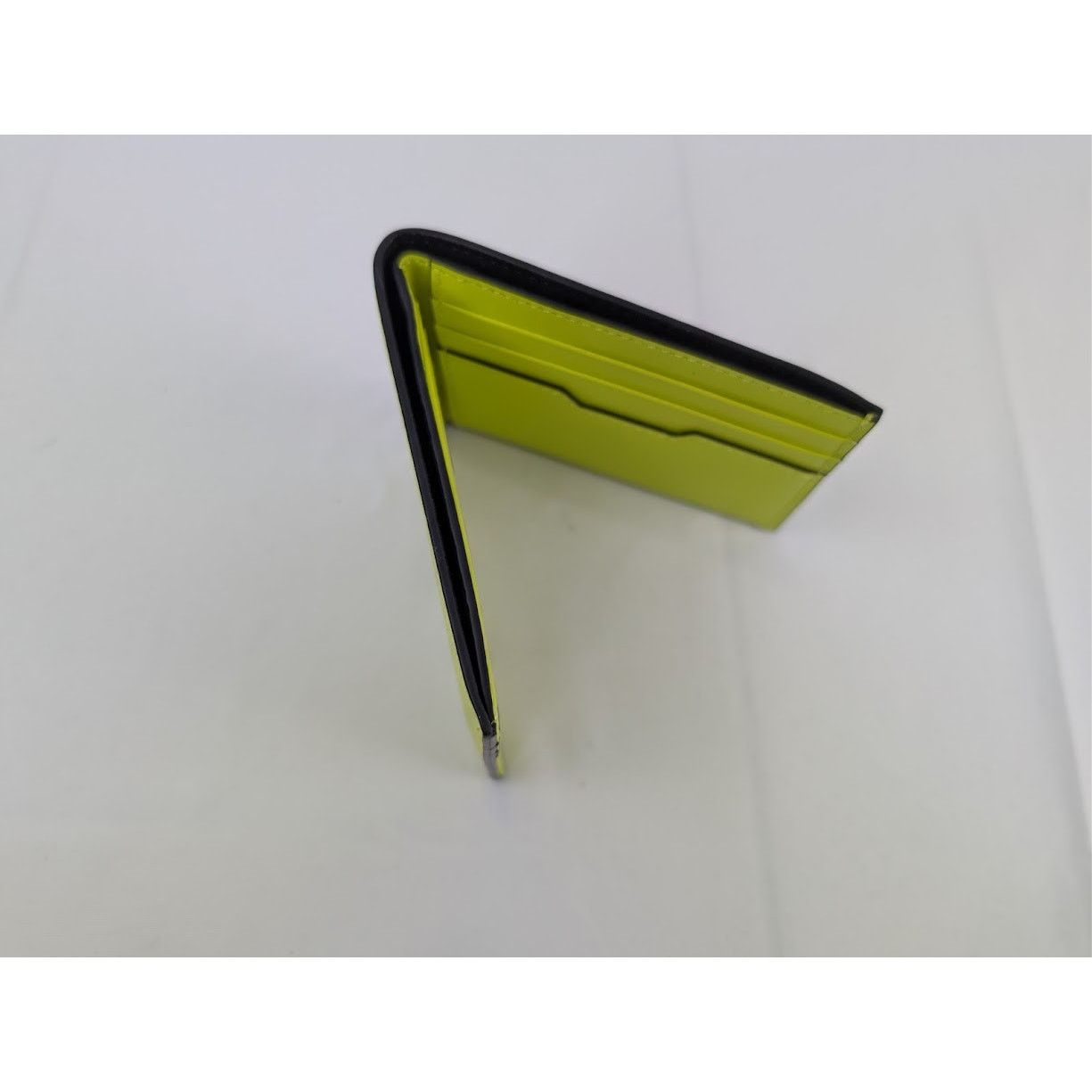 Amiri o1rshd1 Q:3 / Size: OS / Nappa Amiri Bifold Wallet in Yellow Size ONE SIZE - 8 Thumbnail