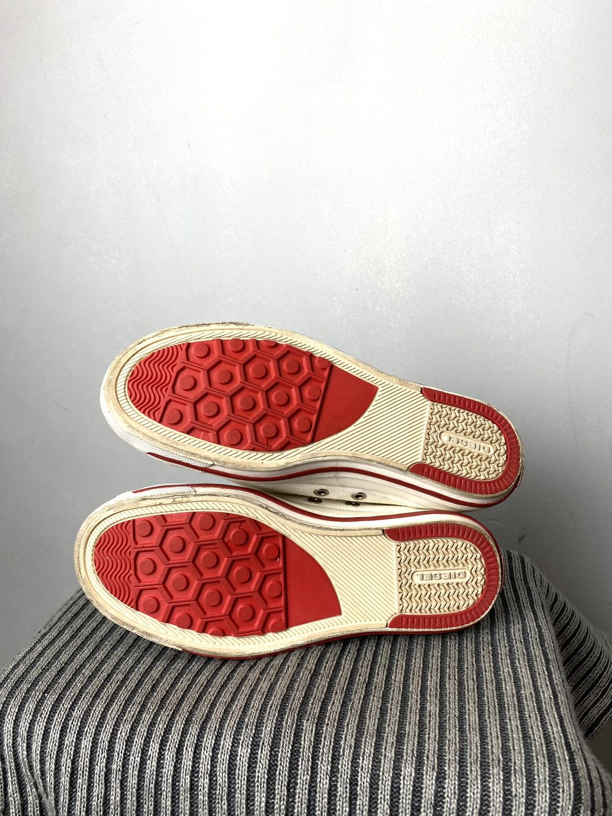 Diesel Vintage Diesel Low Top Design Denim Sneakers Bw Sport Size US 6 / IT 36 - 14 Thumbnail