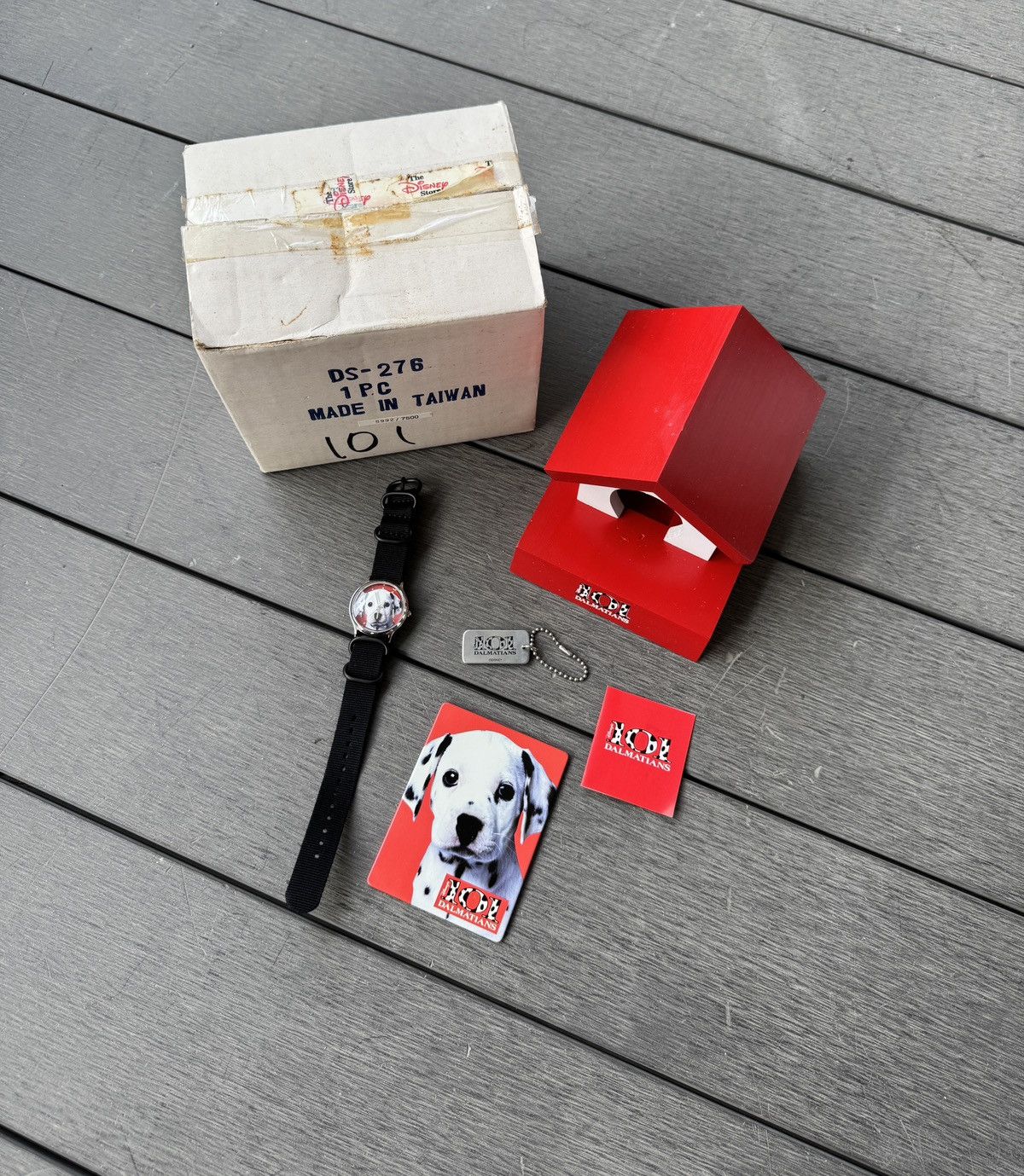 Disney Disney’s 101 Dalmatians Dog Limited Edition Dog Head Watch Size ONE SIZE - 7 Thumbnail