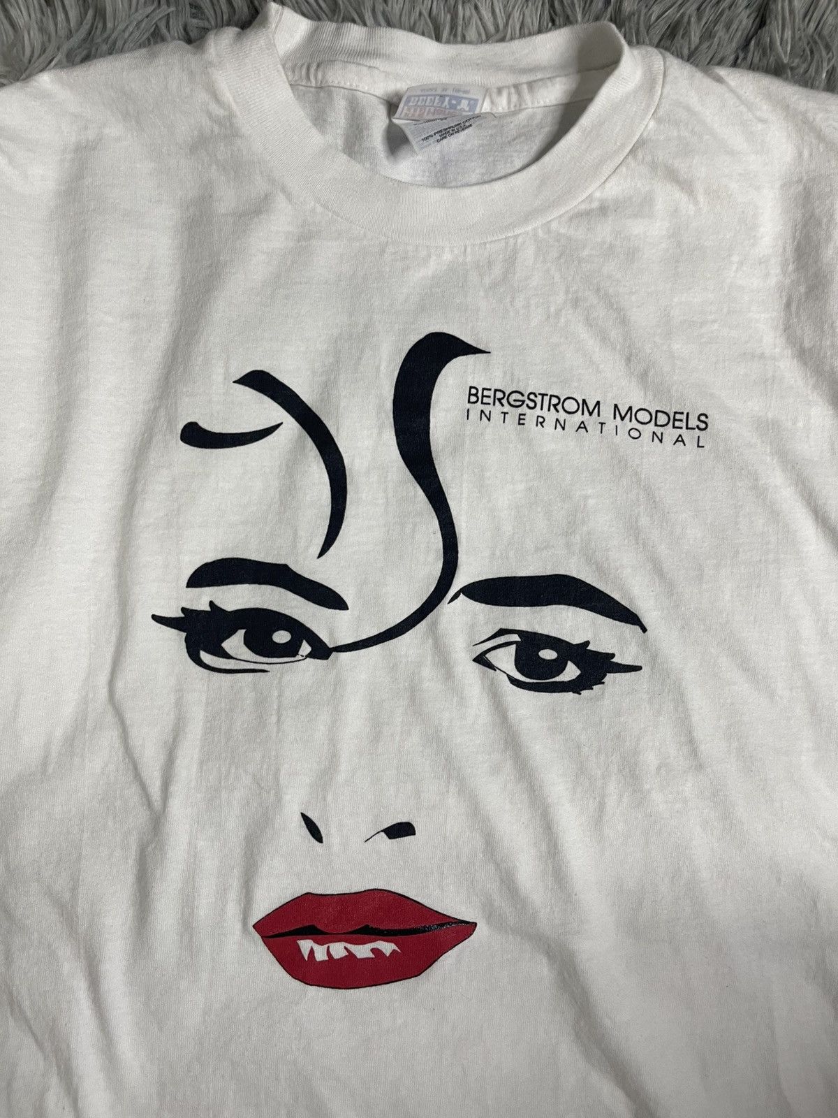 Vintage Grail! Vtg 95 Bergstrom Models Int'l Talent Search T-Shirt Size US XL / EU 56 / 4 - 3 Thumbnail