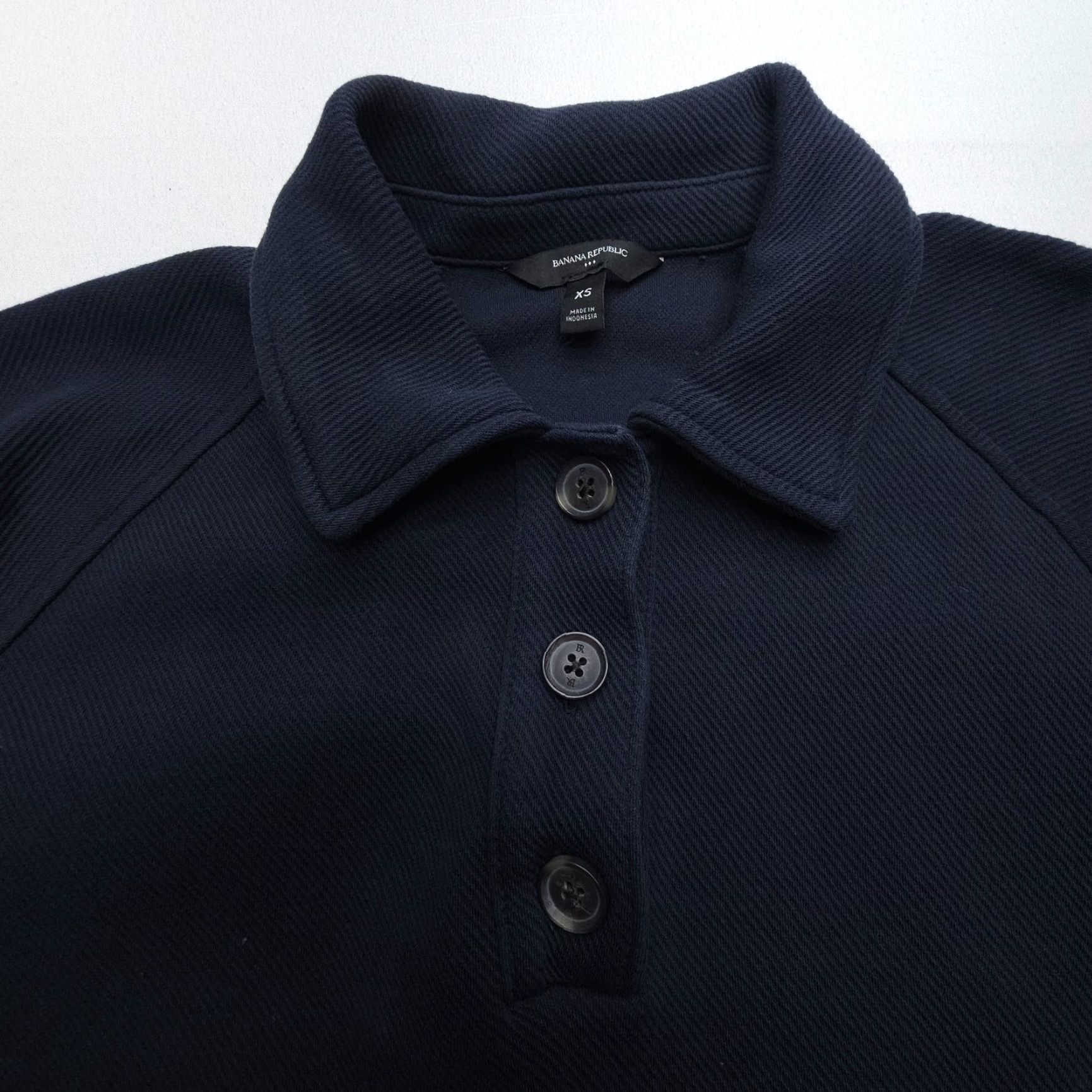 Banana Republic VINTAGE Banana Republic Polo Sweatshirt Womens XS Preppy Navy Oversized Size XS / US 0-2 / IT 36-38 - 3 Thumbnail