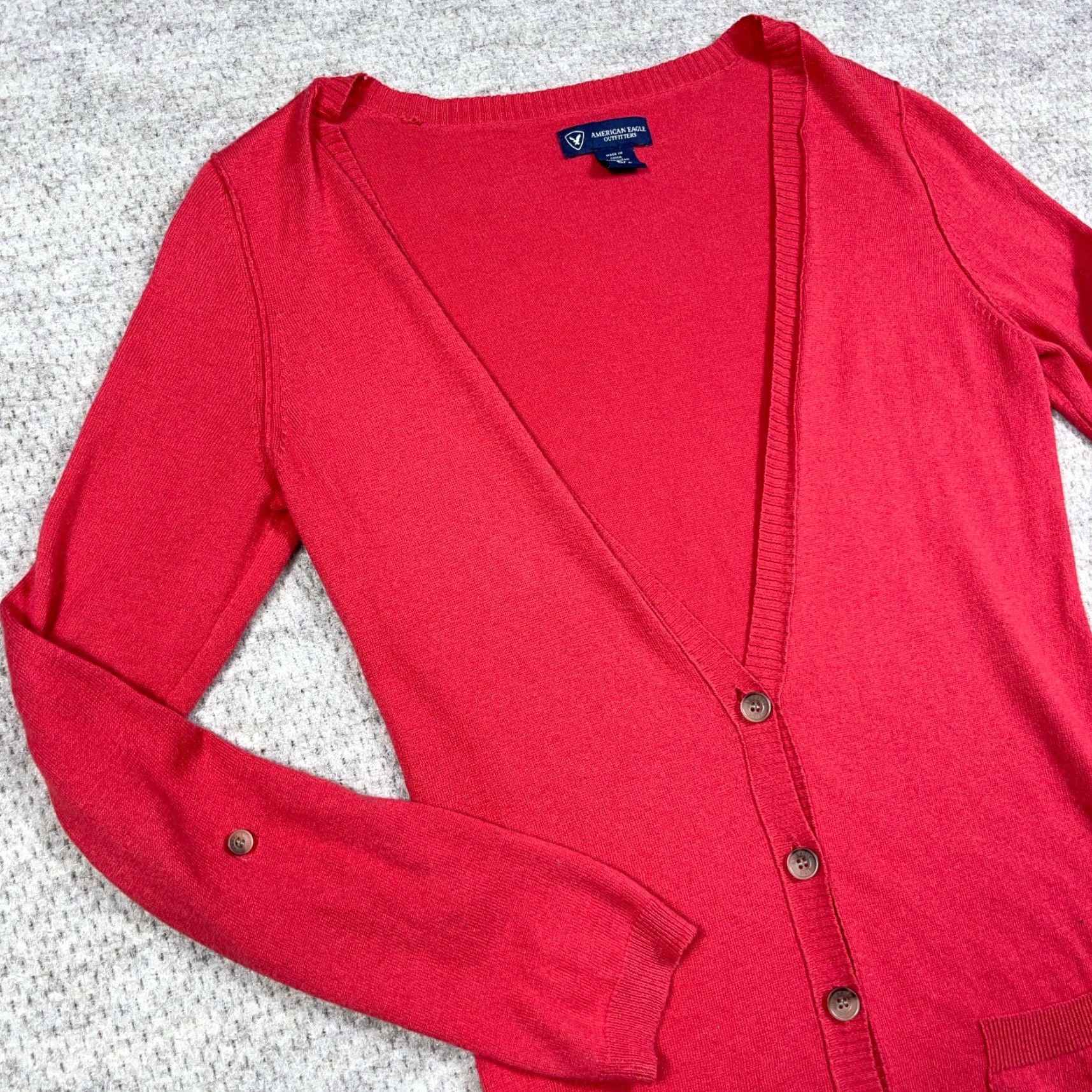 American Eagle Outfitters VINTAGE American Eagle Outfitters Cardigan Sweater Women Small Pink V Neck Lightweight Size S / US 4 / IT 40 - 2 Thumbnail