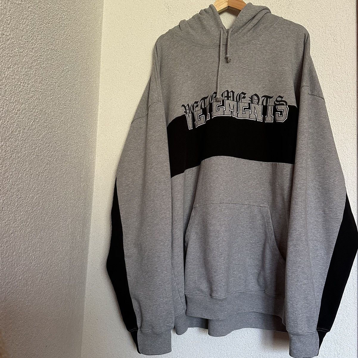 Pre-owned Vetements Horizontal Cut Up Logo Hoodie In Grey