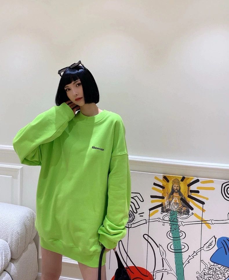 Balenciaga Balenciaga Apple green sweater Size US S / EU 44-46 / 1 - 8 Thumbnail