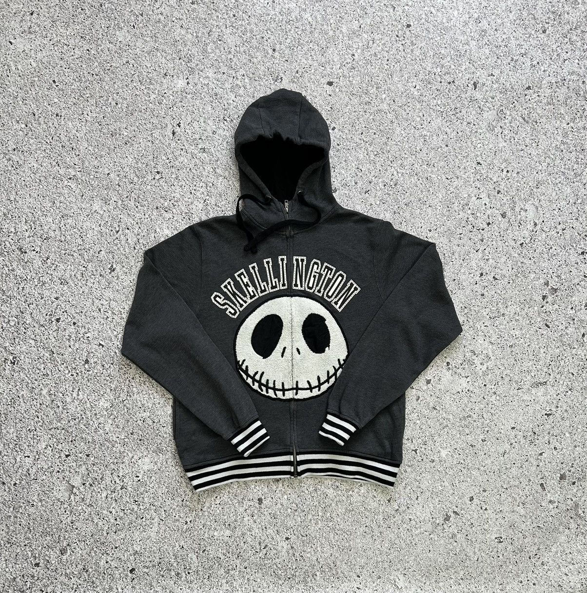 Anime × Cartoon Network × Expert Horror Tim Burtons Disney The Nightmare Before Christmas hoodie Size US S / EU 44-46 / 1 - 3 Thumbnail