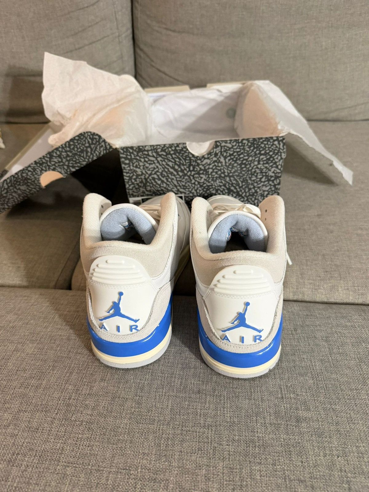 Jordan Brand Jordan 3 Retro Size US 9 / EU 42 - 4 Thumbnail