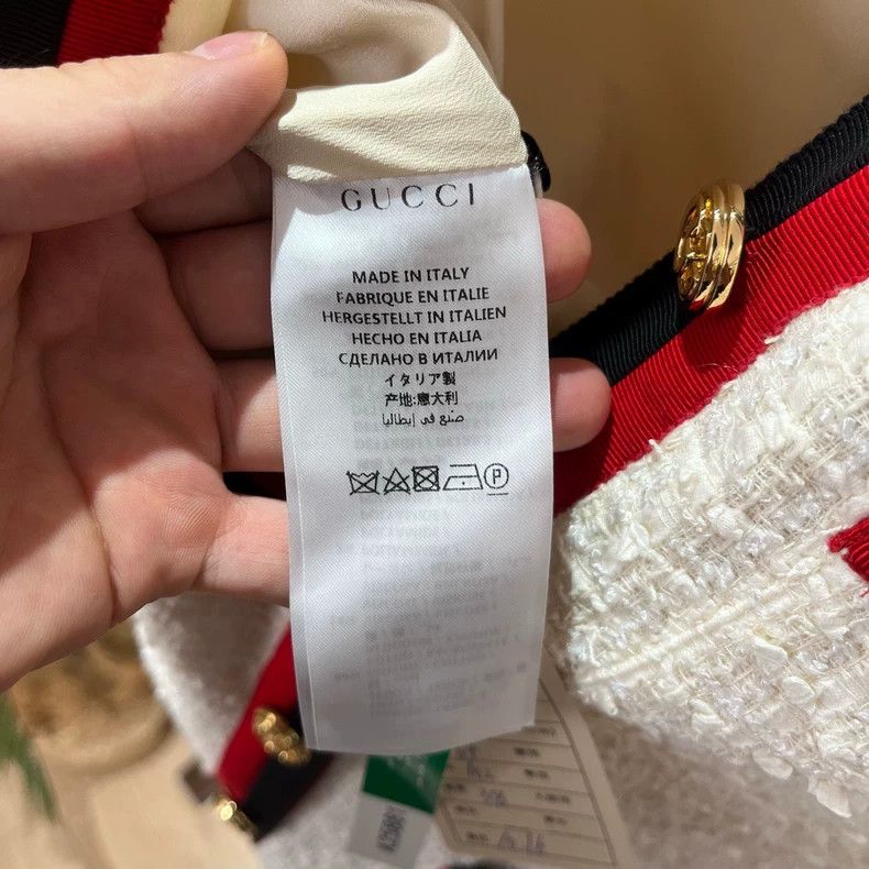 Gucci Gucci Red and black striped gold button tweed dress 2504-Ne Size XS / US 0-2 / IT 36-38 - 5 Thumbnail