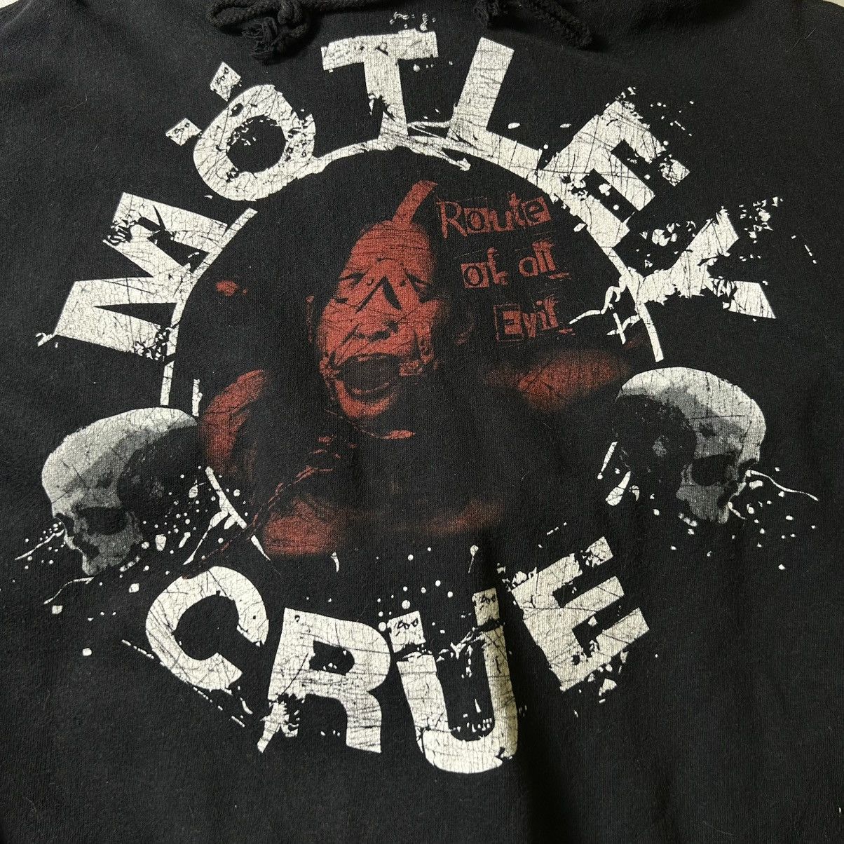 Vintage Vintage Y2K Motley Crue Band Hoodie Size US XL / EU 56 / 4 - 3 Thumbnail