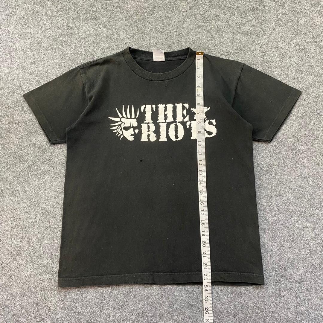 Band Tees Vintage The Riots Punk Tshirt Size US S / EU 44-46 / 1 - 4 Thumbnail