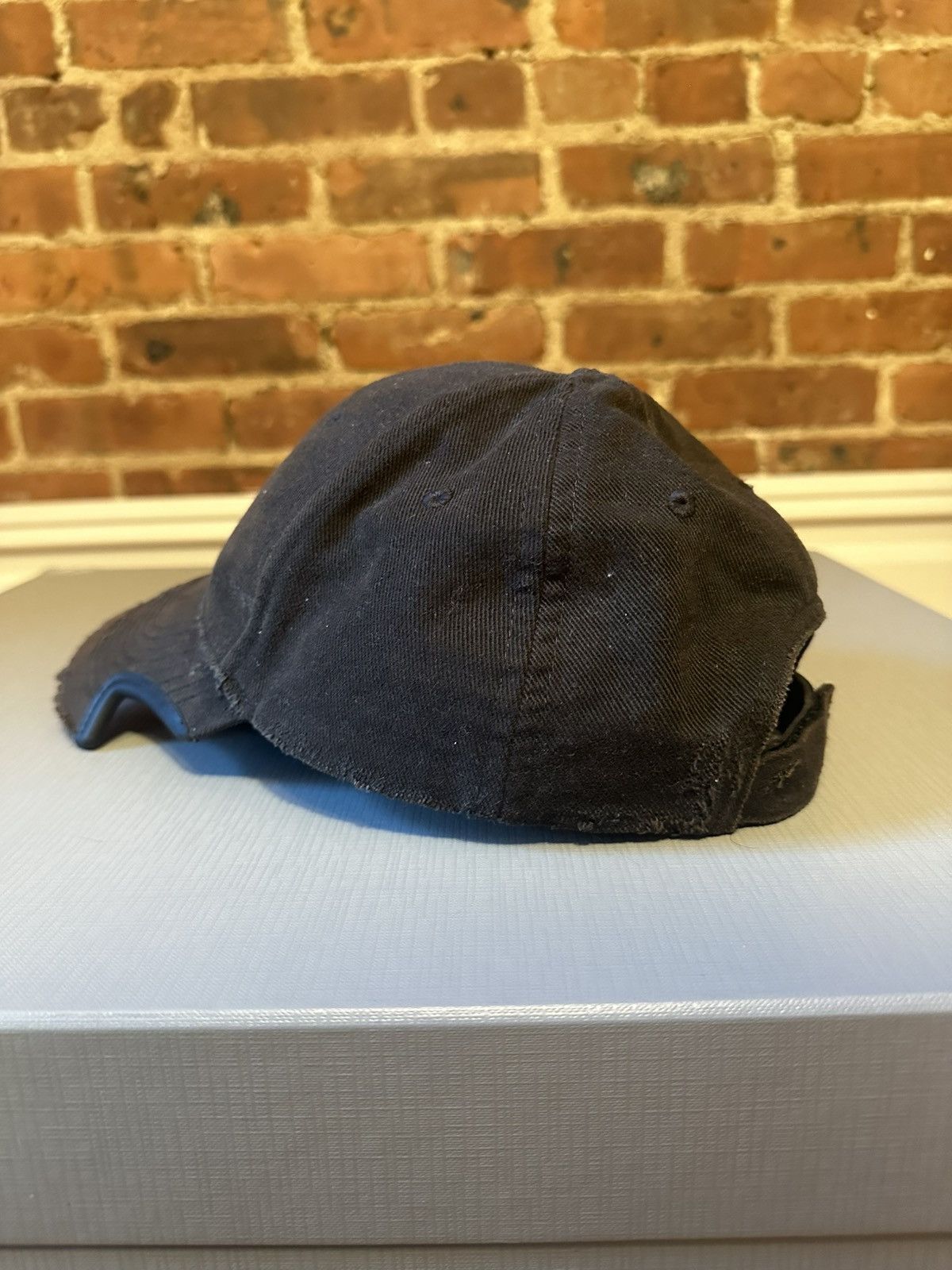 Balenciaga FW/24 Black Unity Logo Distressed Hat Size ONE SIZE - 5 Thumbnail