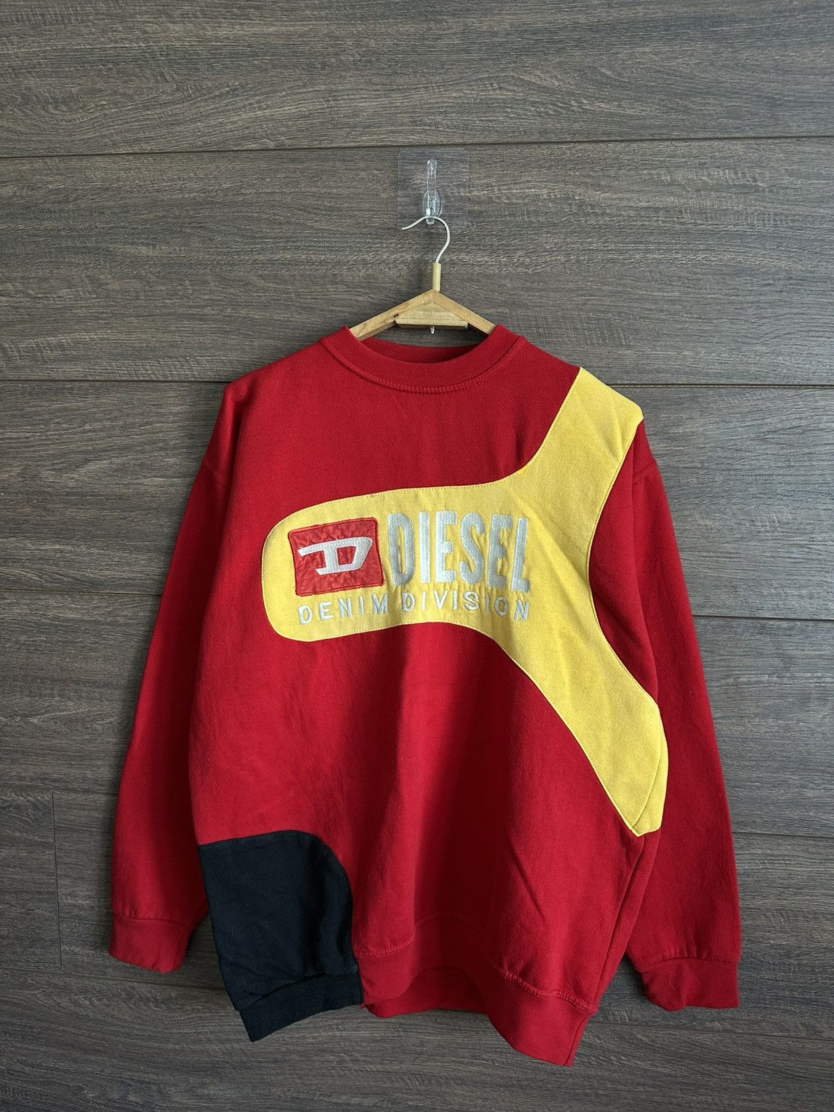 Diesel × Vintage Vintage Diesel Denim Division Embroidered Logo Sweatshirt Size US L / EU 52-54 / 3 - 3 Thumbnail