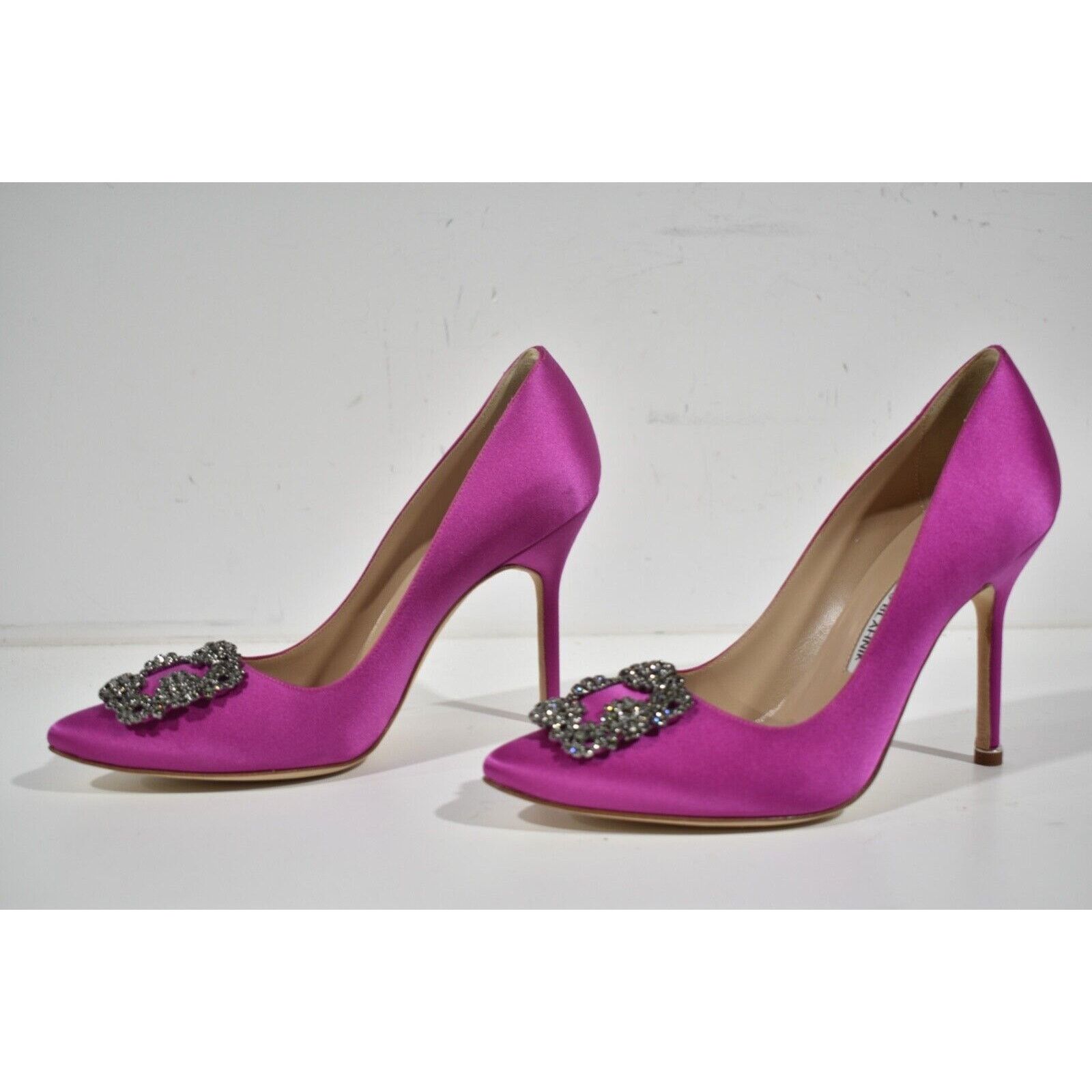 Manolo Blahnik Hangisi 105 Satin Crystal Jewel Buckle Heel Pump 38 Size US 8 / IT 38 - 11 Thumbnail