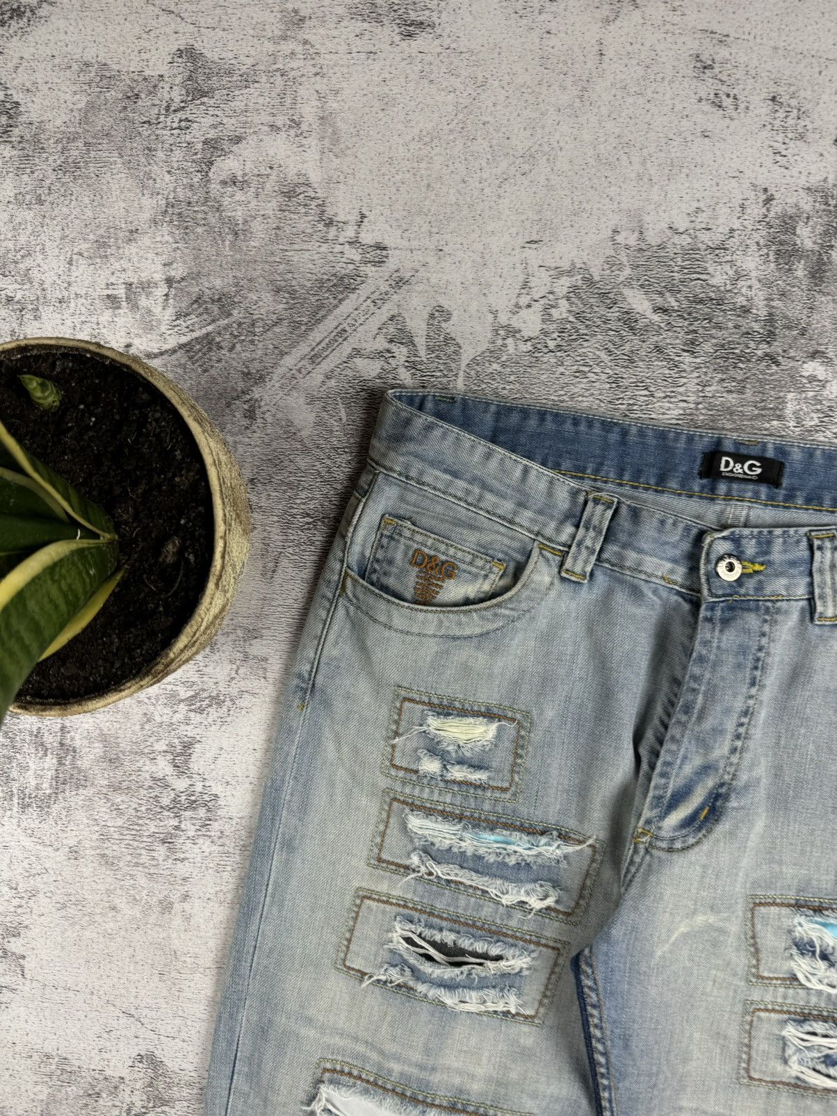 Dolce & Gabbana Dolce & Gabbana RARE D&G Patchwork Distressed Y2K Denim Jeans Size US 34 / EU 50 - 15 Thumbnail